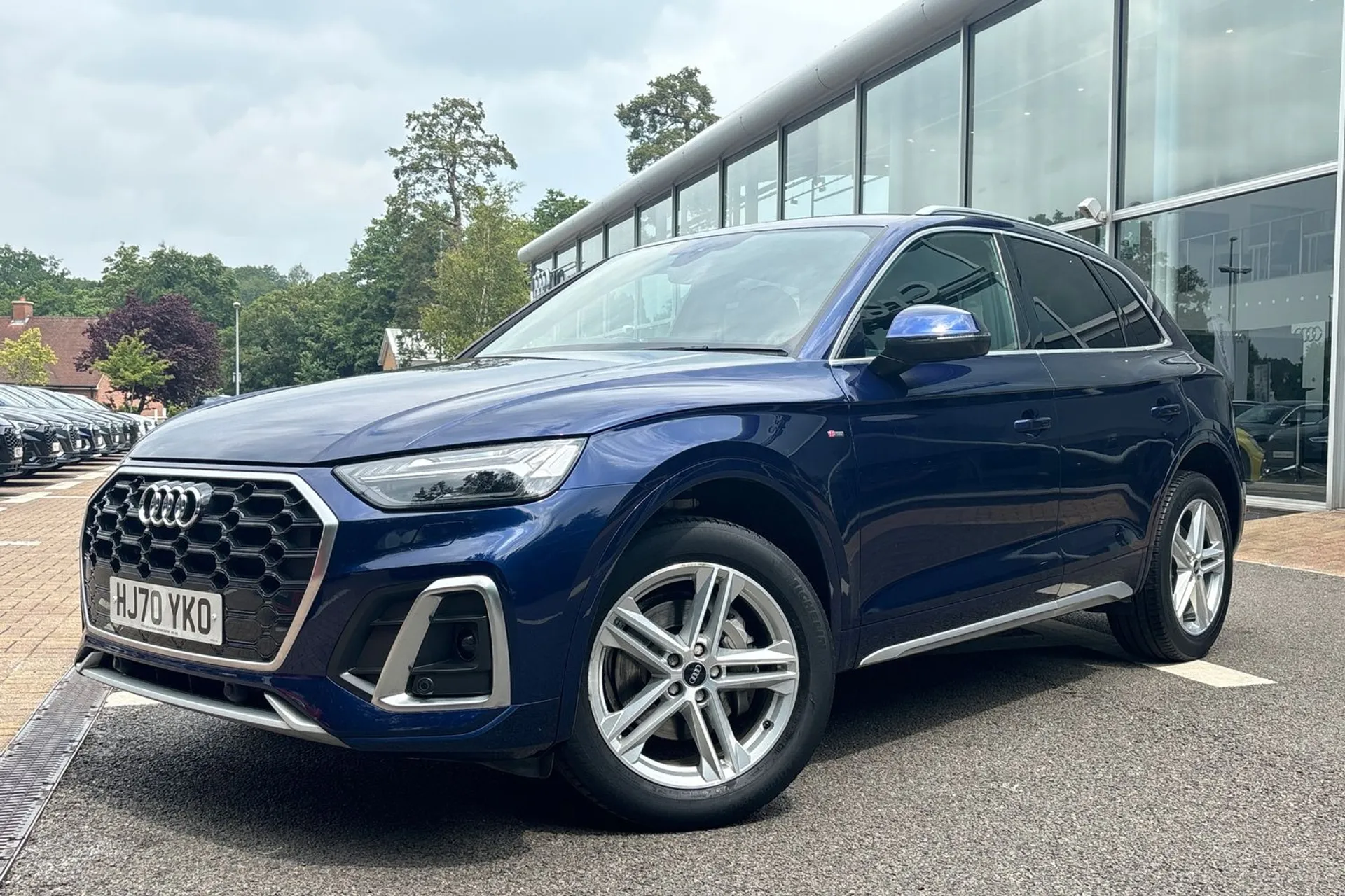 Audi Q5 thumbnail image number 10