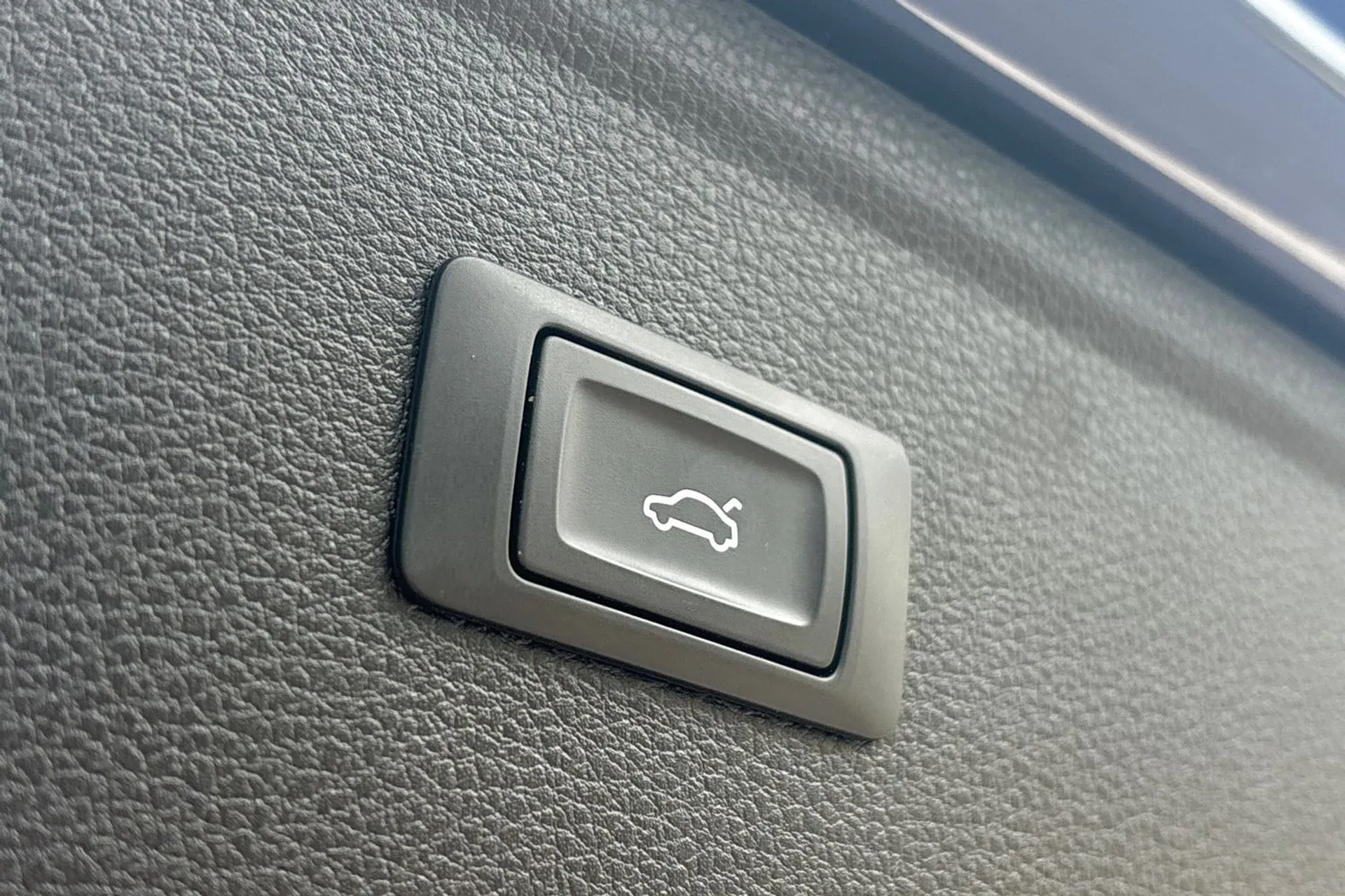 Audi Q5 thumbnail image number 19