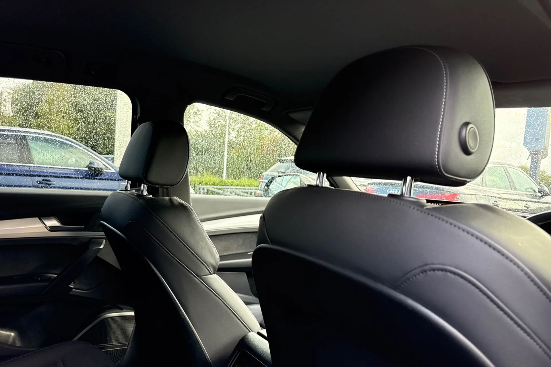 Audi Q5 thumbnail image number 22