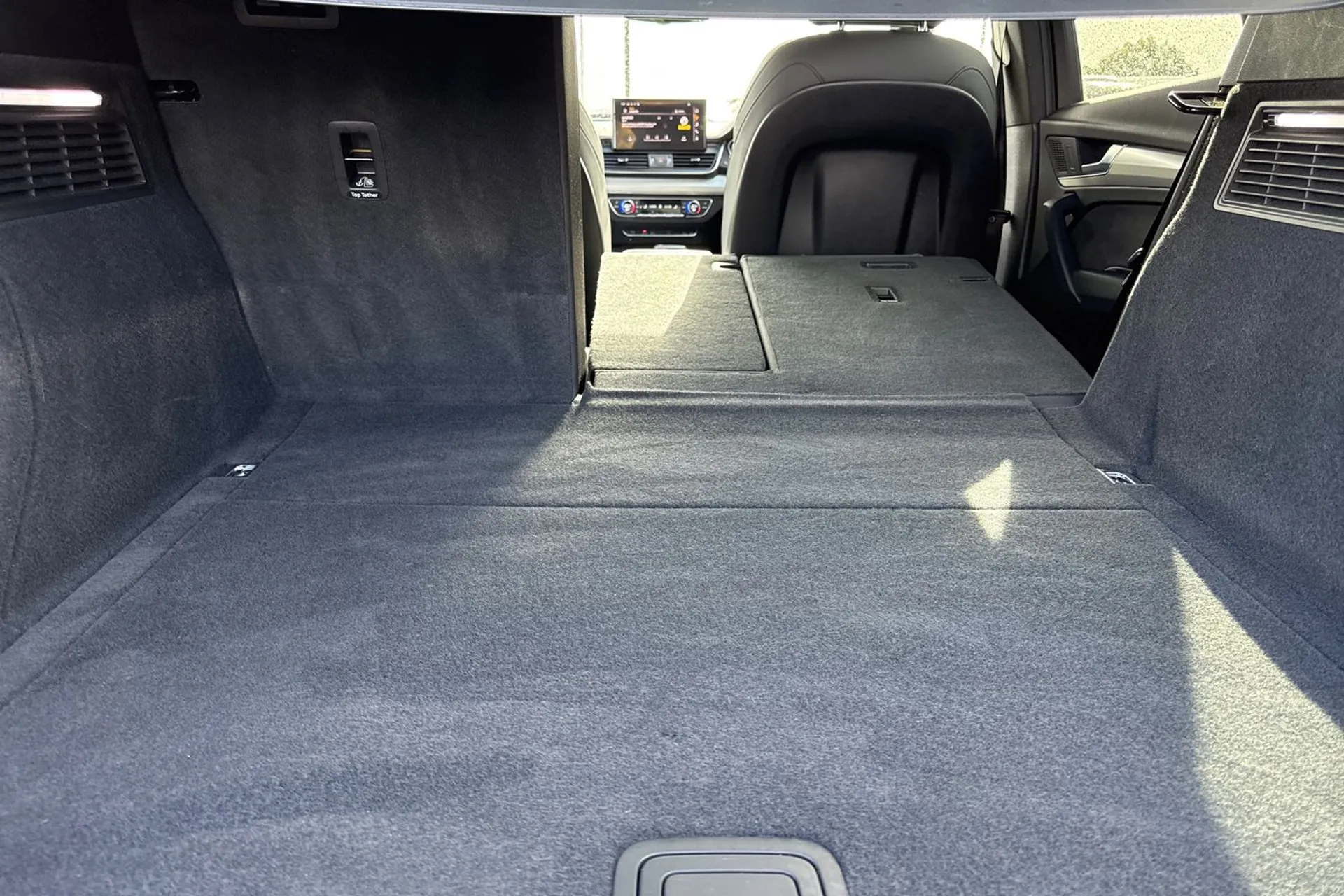 Audi Q5 thumbnail image number 19