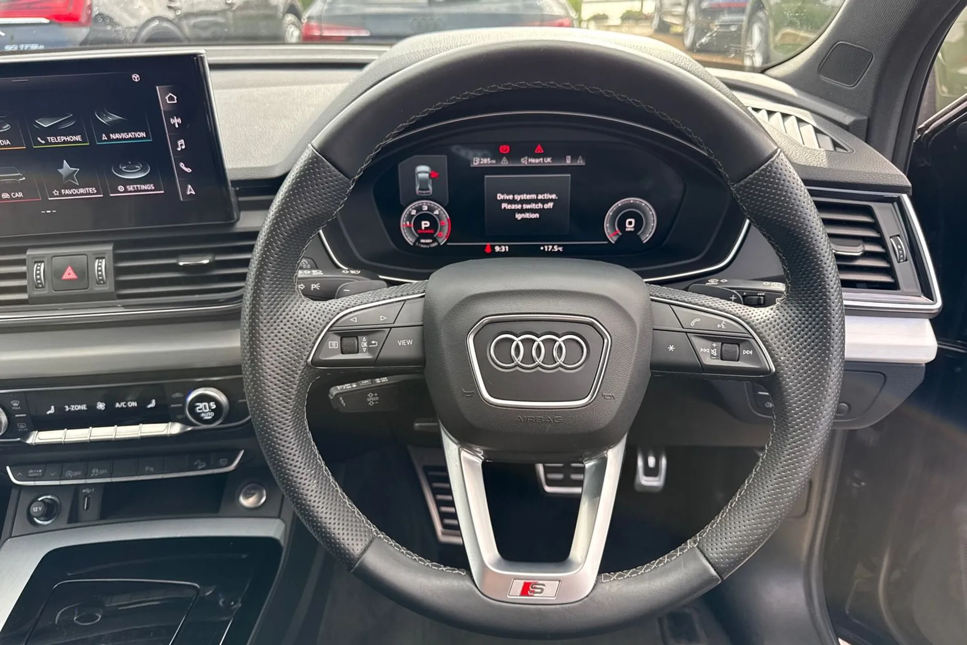 Audi Q5 thumbnail image number 40