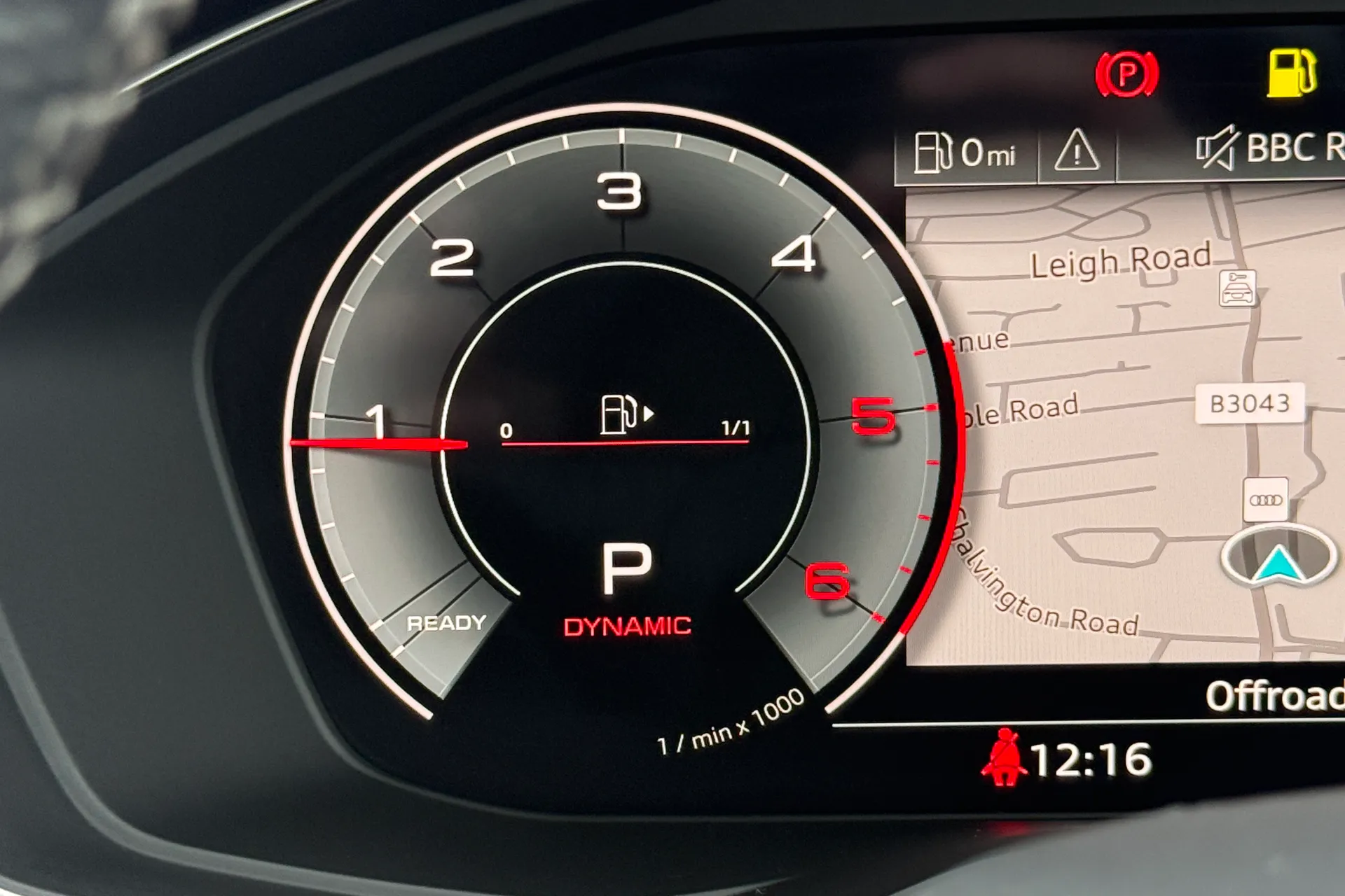 Audi Q5 thumbnail image number 25