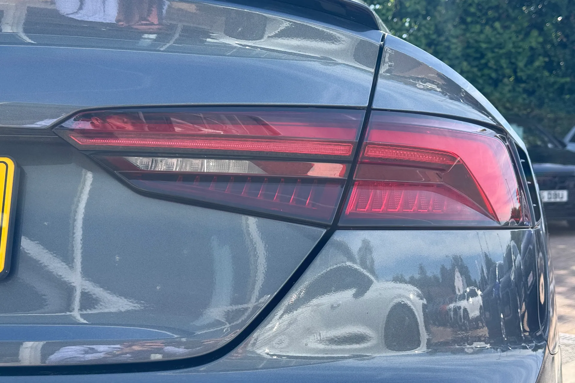 Audi RS5 thumbnail image number 42