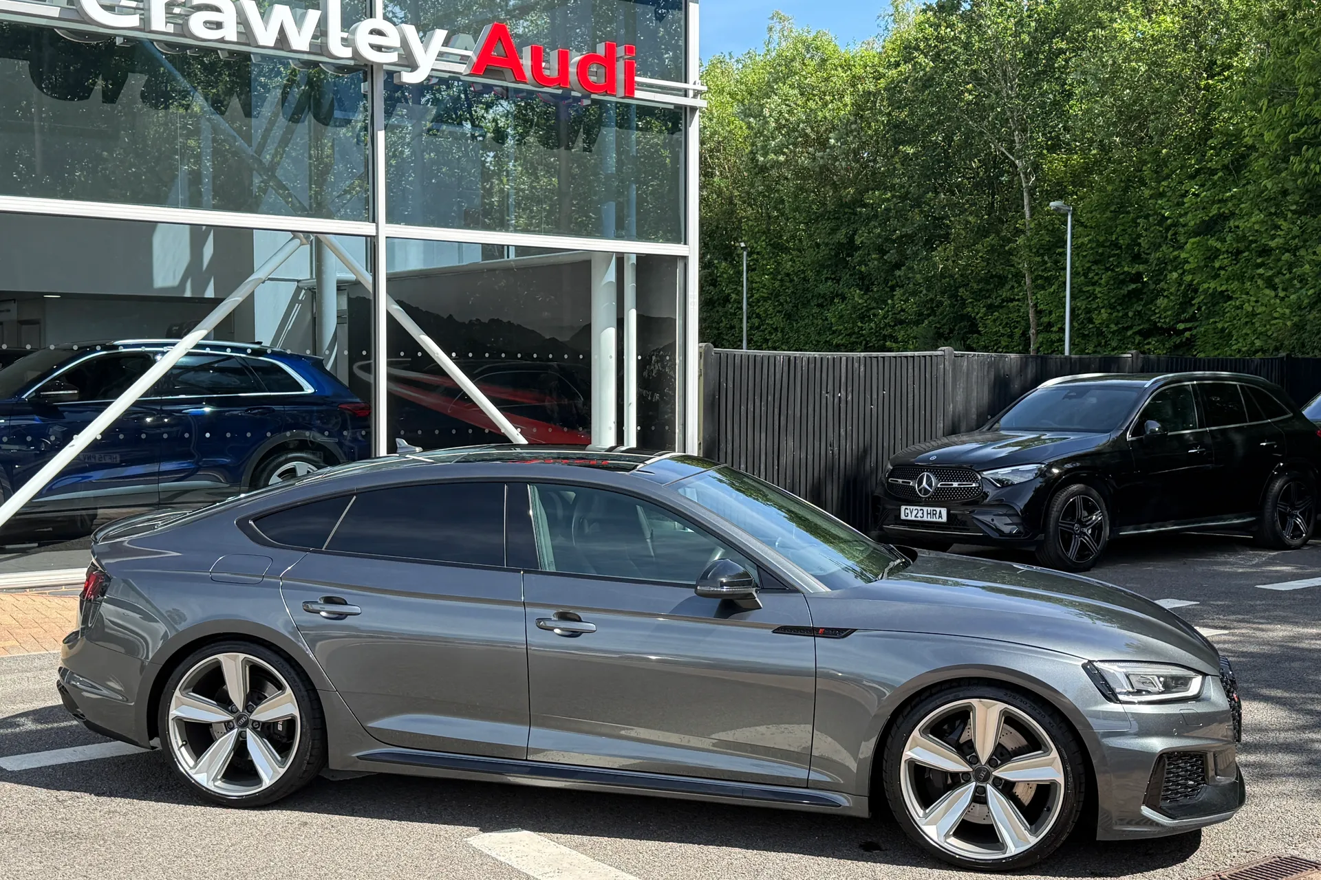 Audi RS5 thumbnail image number 2