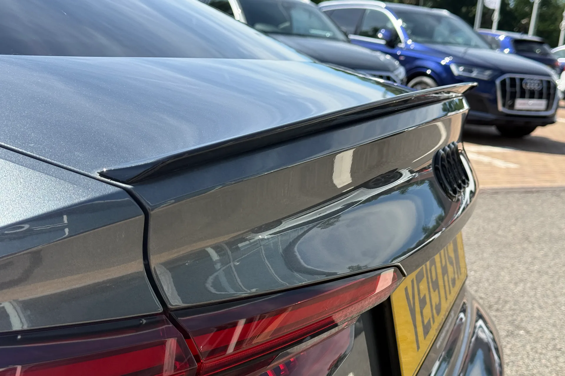 Audi RS5 thumbnail image number 43