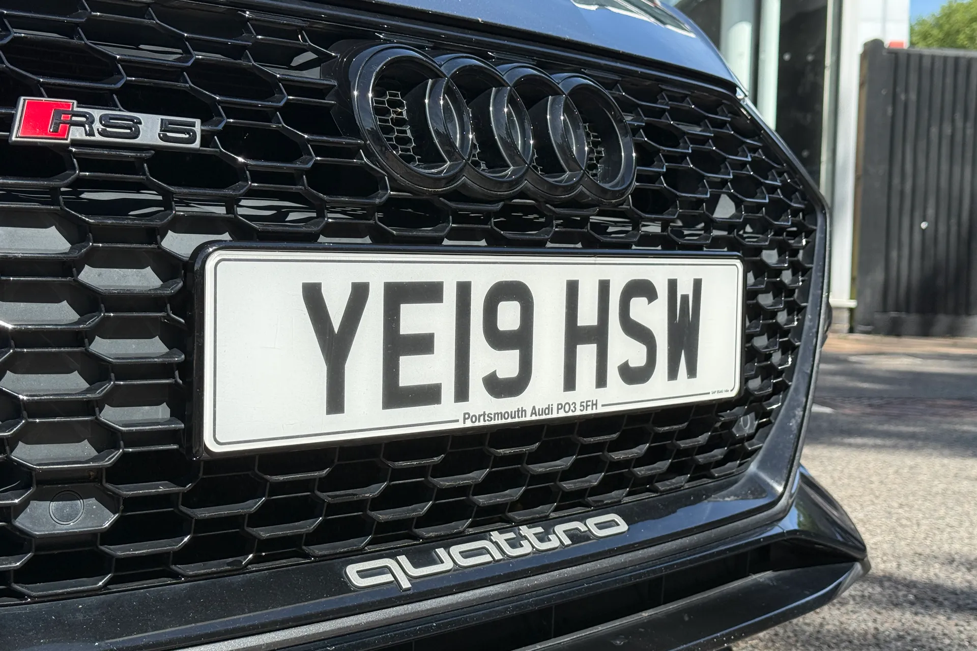 Audi RS5 thumbnail image number 35