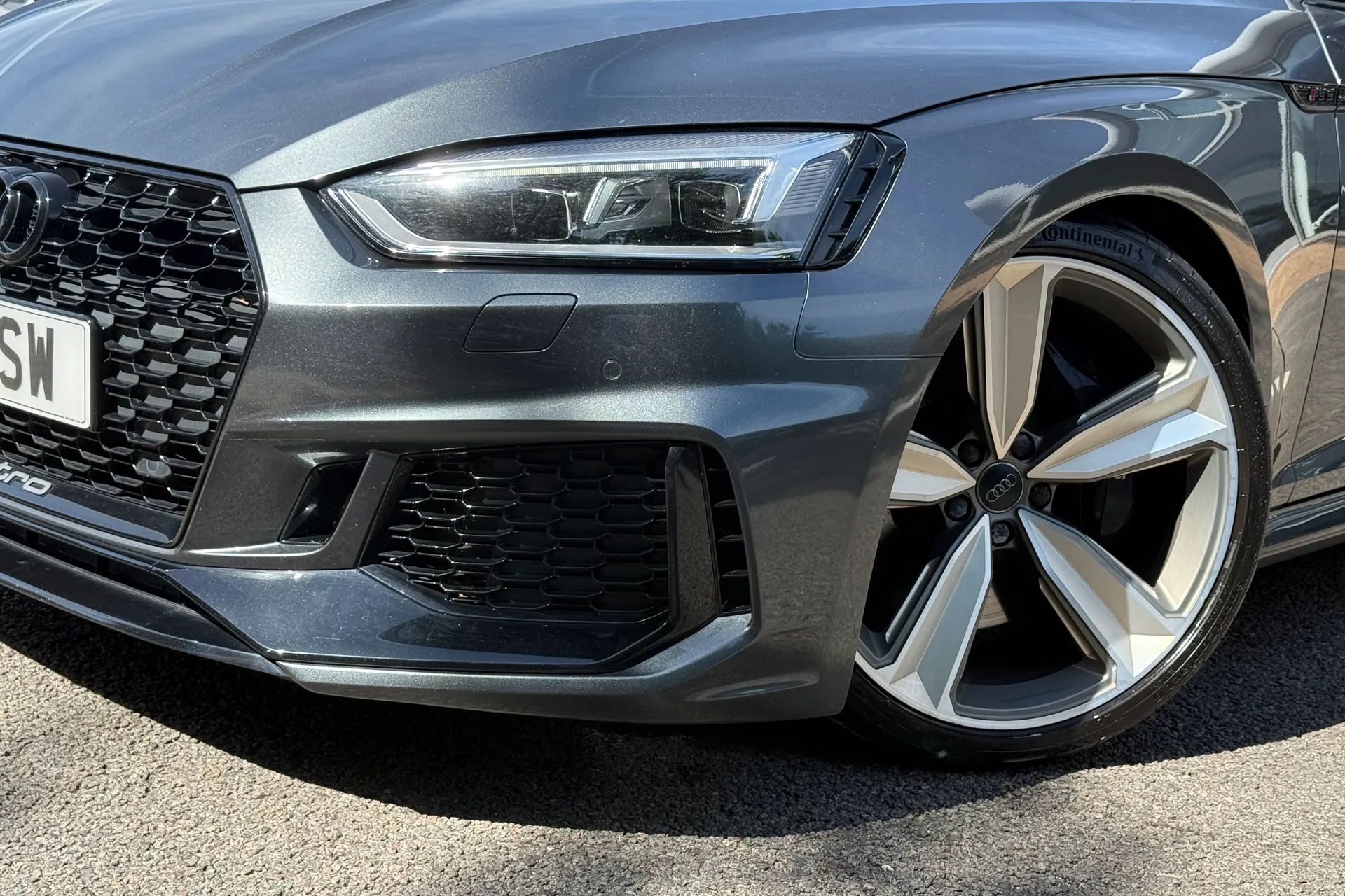 Audi RS5 thumbnail image number 53