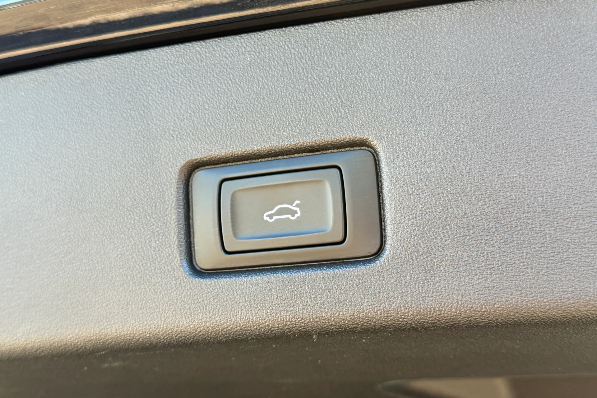 Audi Q4 thumbnail image number 39