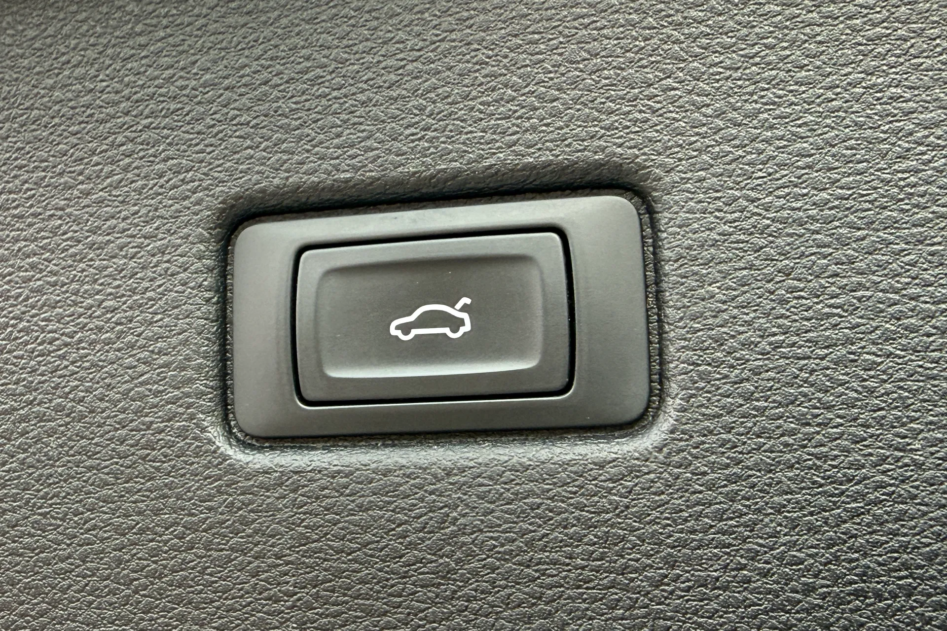 Audi Q5 thumbnail image number 33