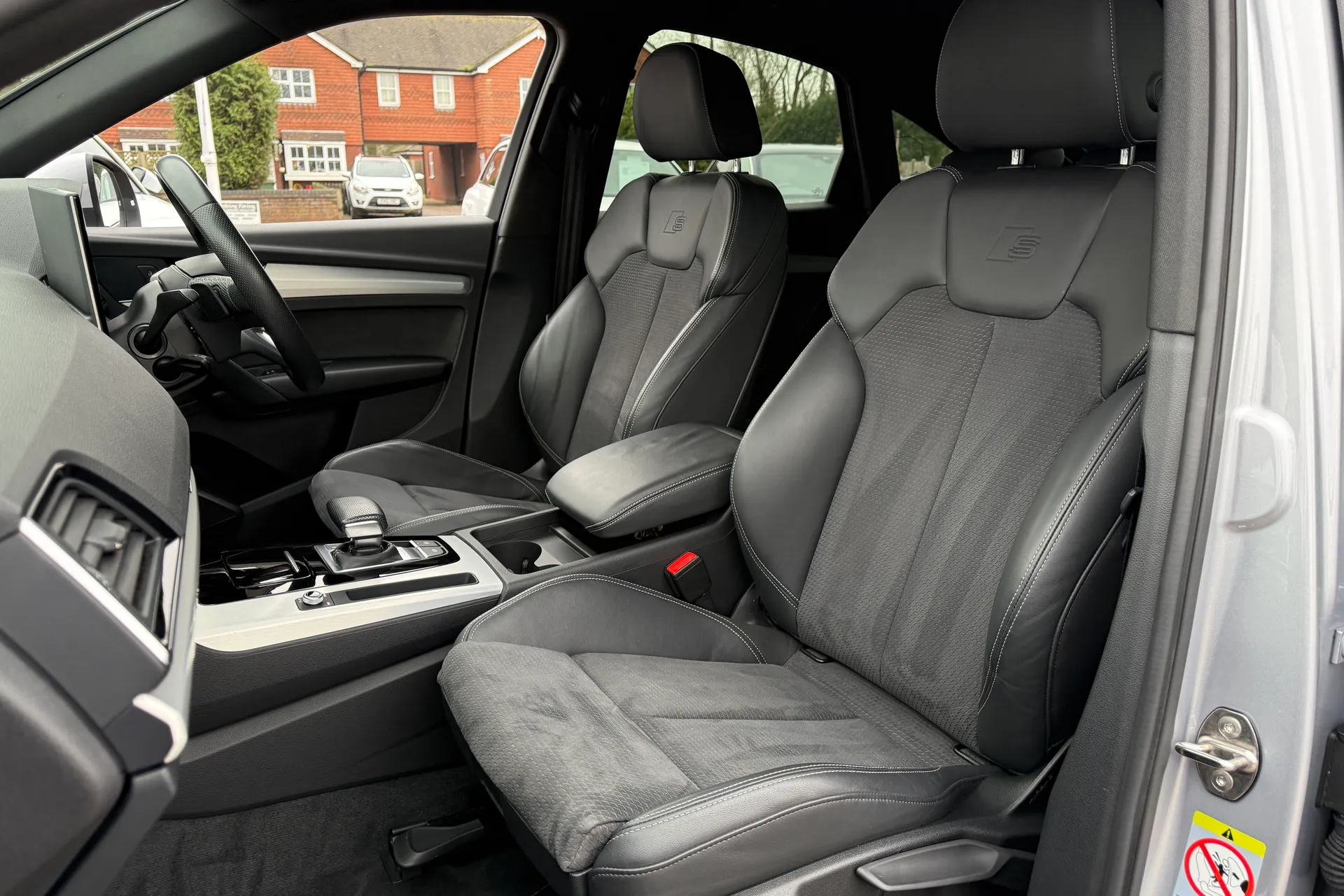 Audi Q5 thumbnail image number 26