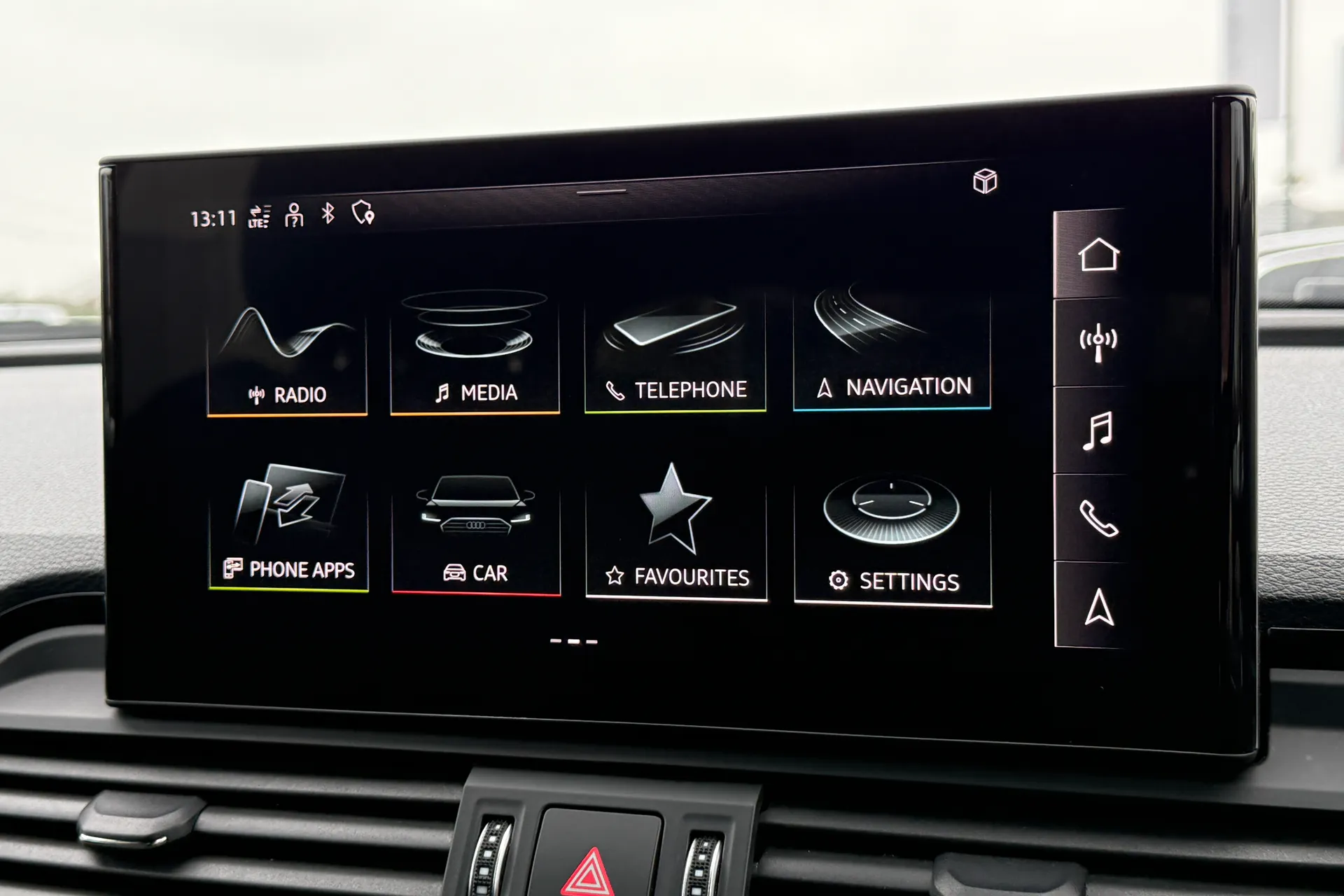 Audi Q5 thumbnail image number 11