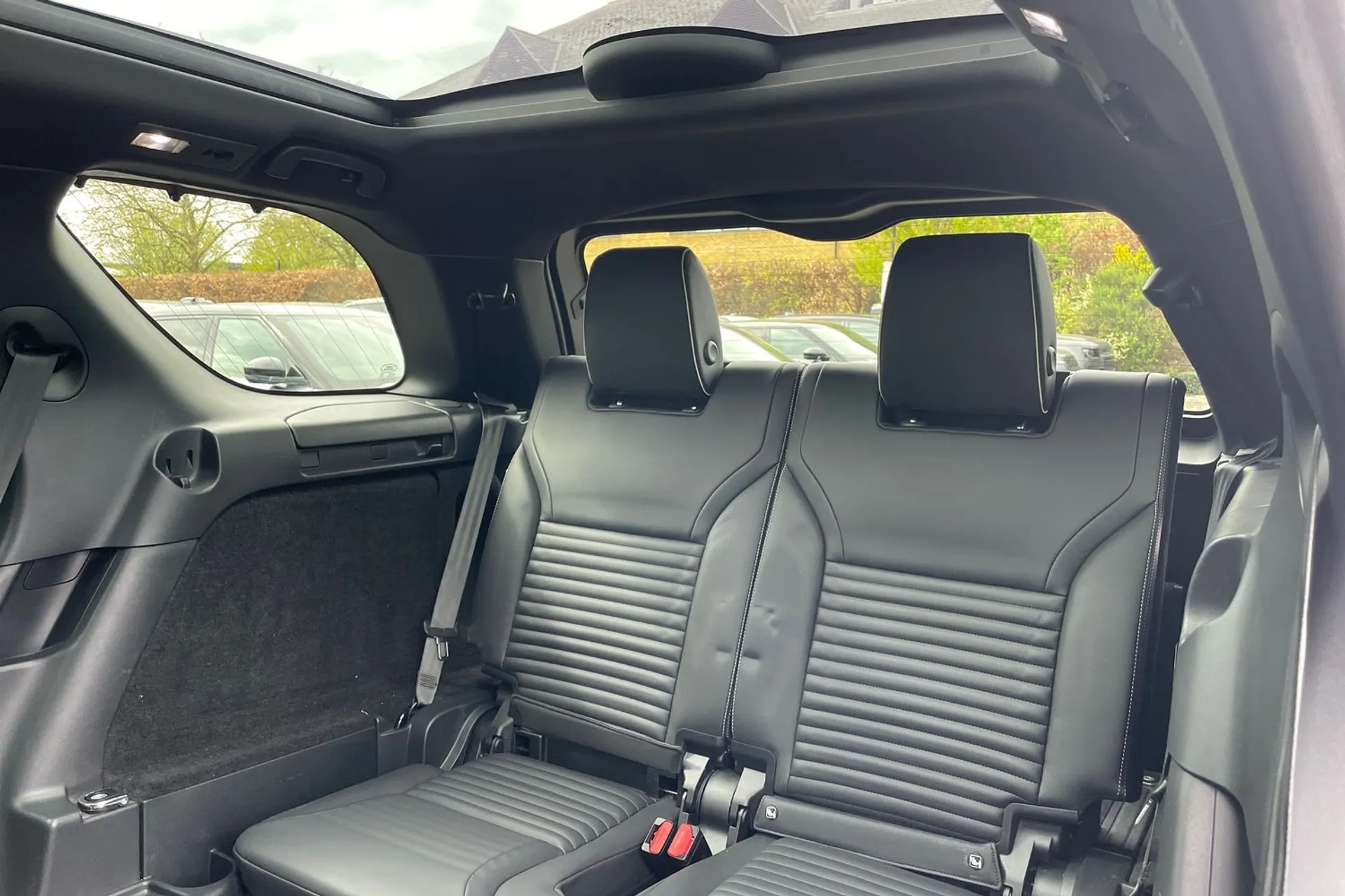 LAND ROVER DISCOVERY thumbnail image number 36