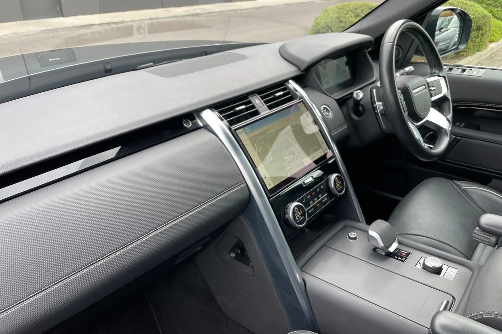LAND ROVER DISCOVERY thumbnail image number 42