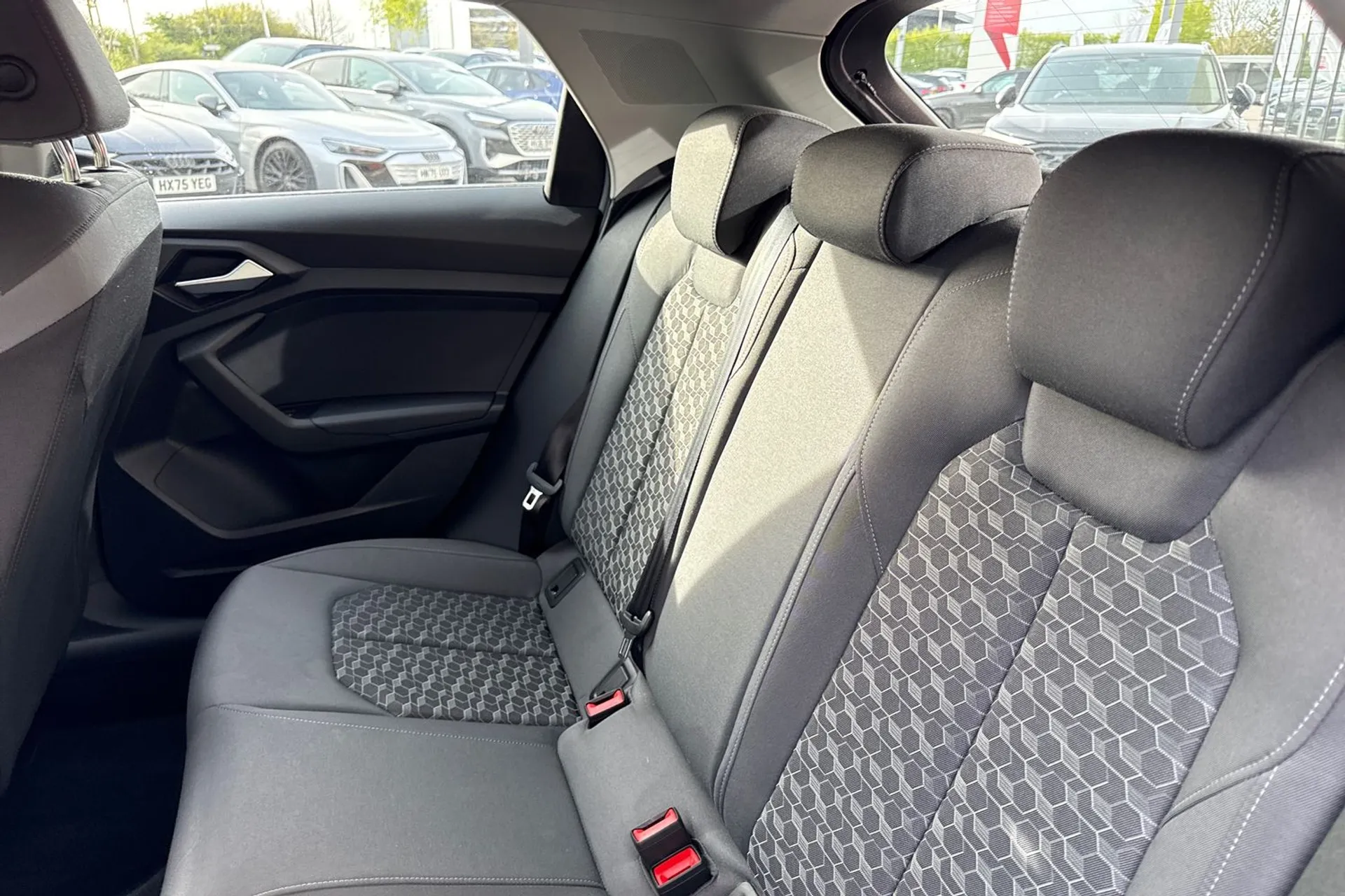 Audi A1 thumbnail image number 43