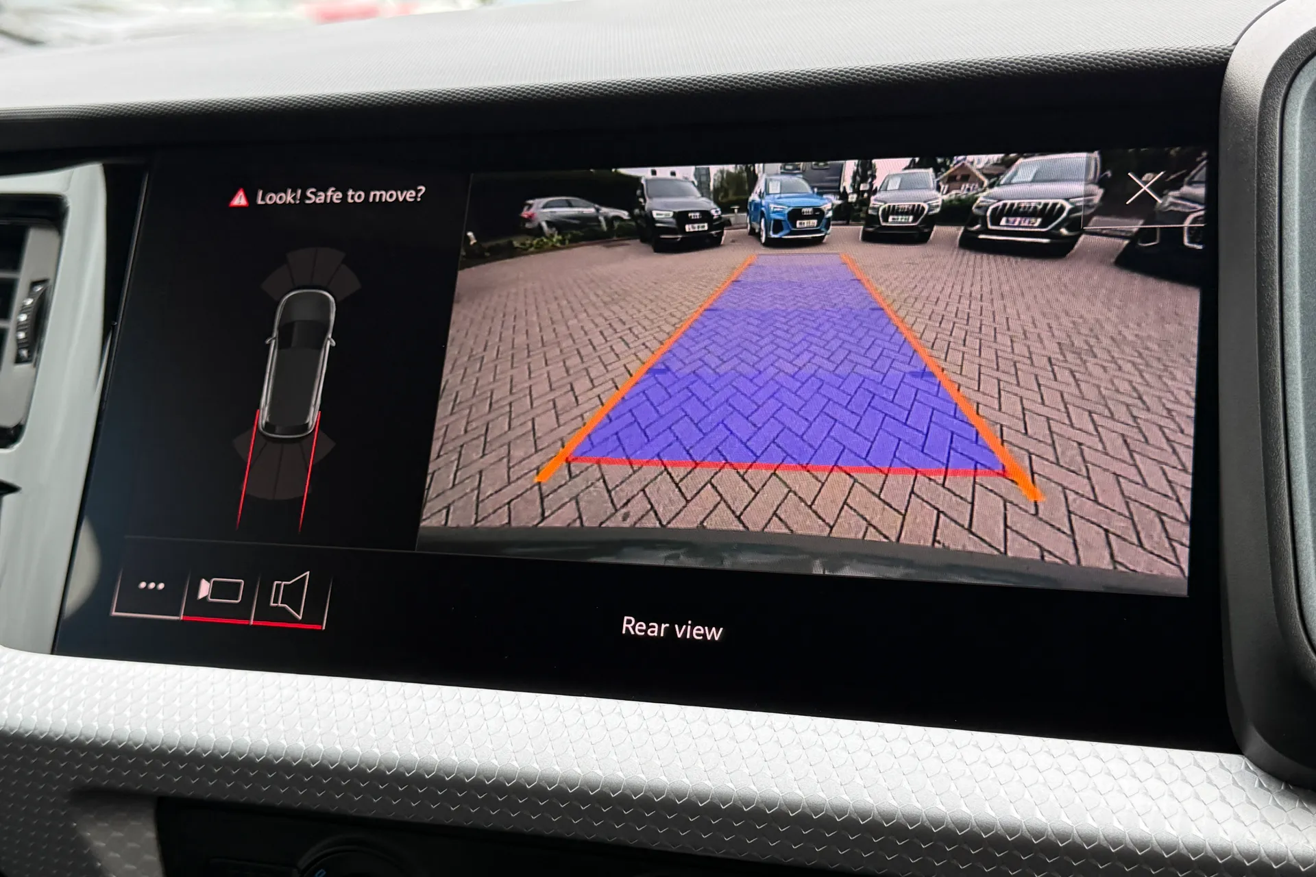 Audi A1 thumbnail image number 4