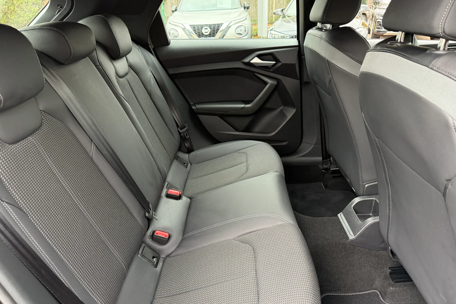 Audi A1 thumbnail image number 41