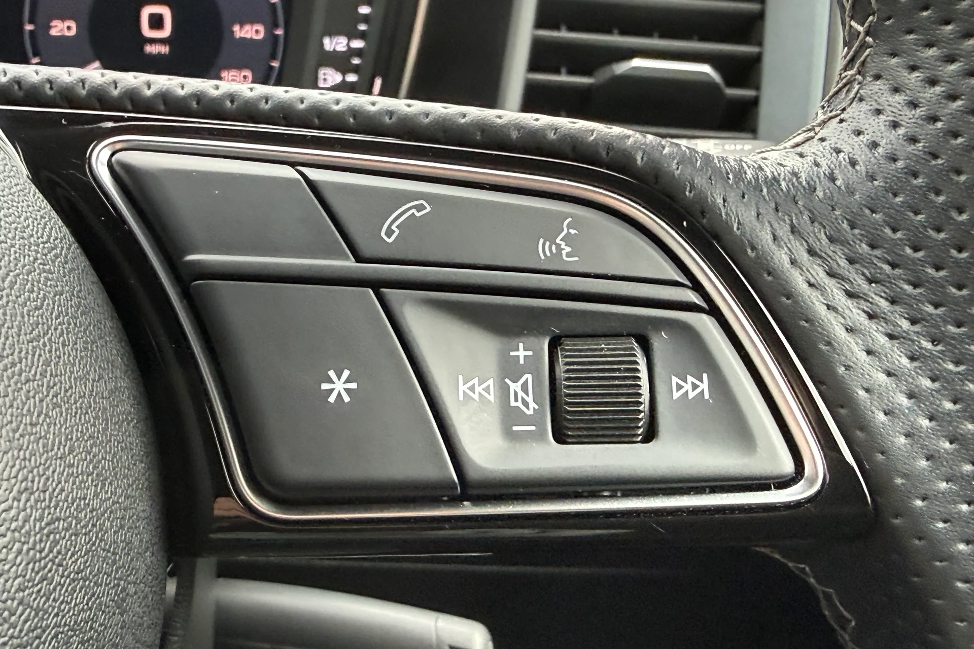 Audi A1 thumbnail image number 20