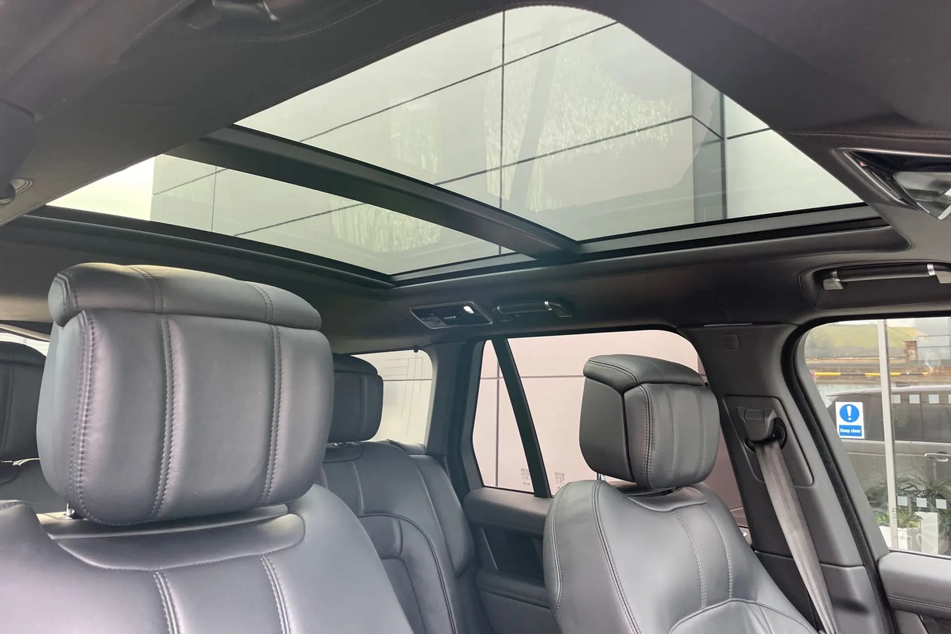 LAND ROVER RANGE ROVER thumbnail image number 39