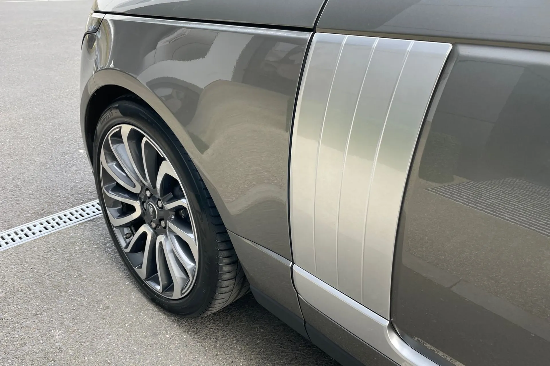 LAND ROVER RANGE ROVER thumbnail image number 70