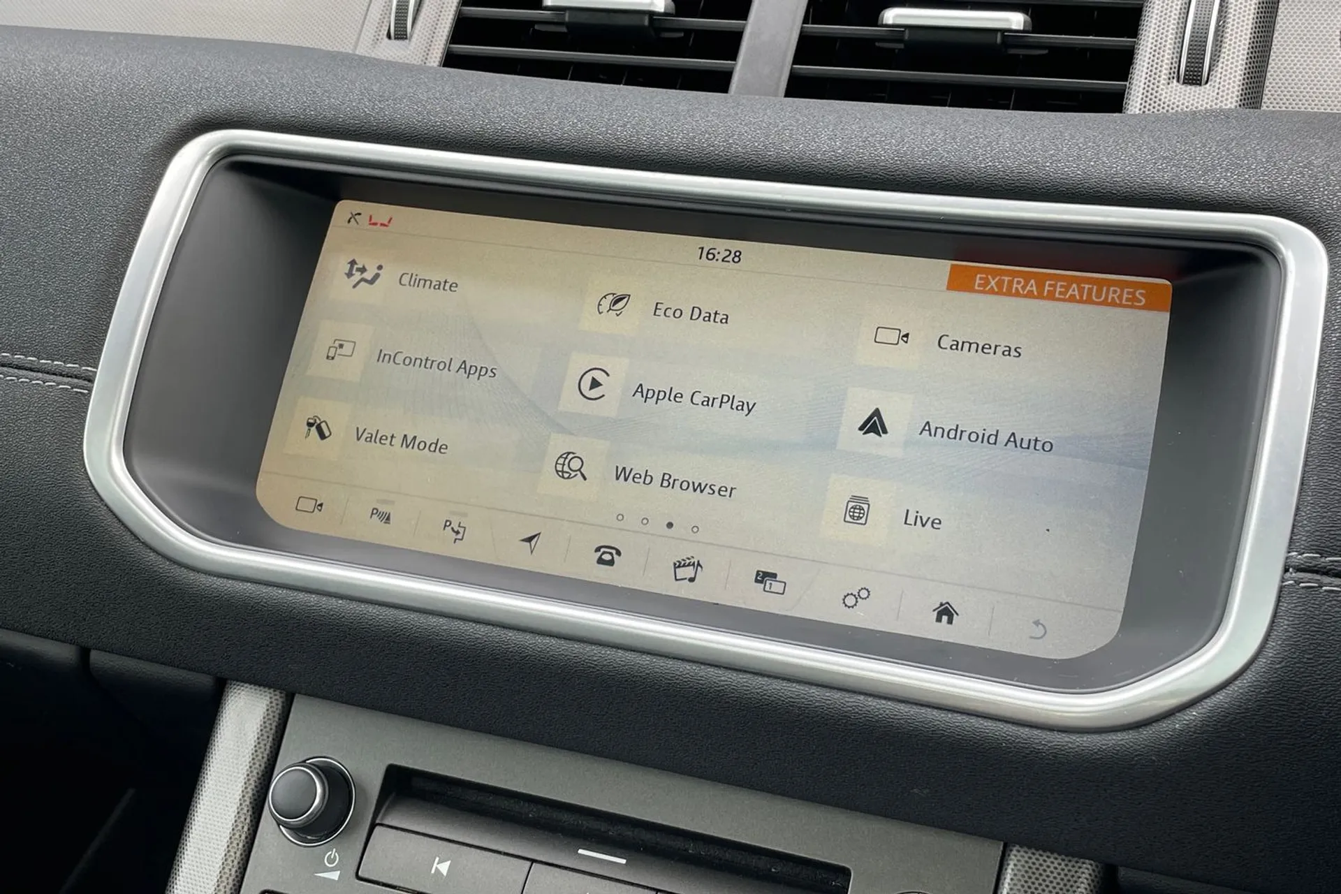 LAND ROVER RANGE ROVER EVOQUE thumbnail image number 8