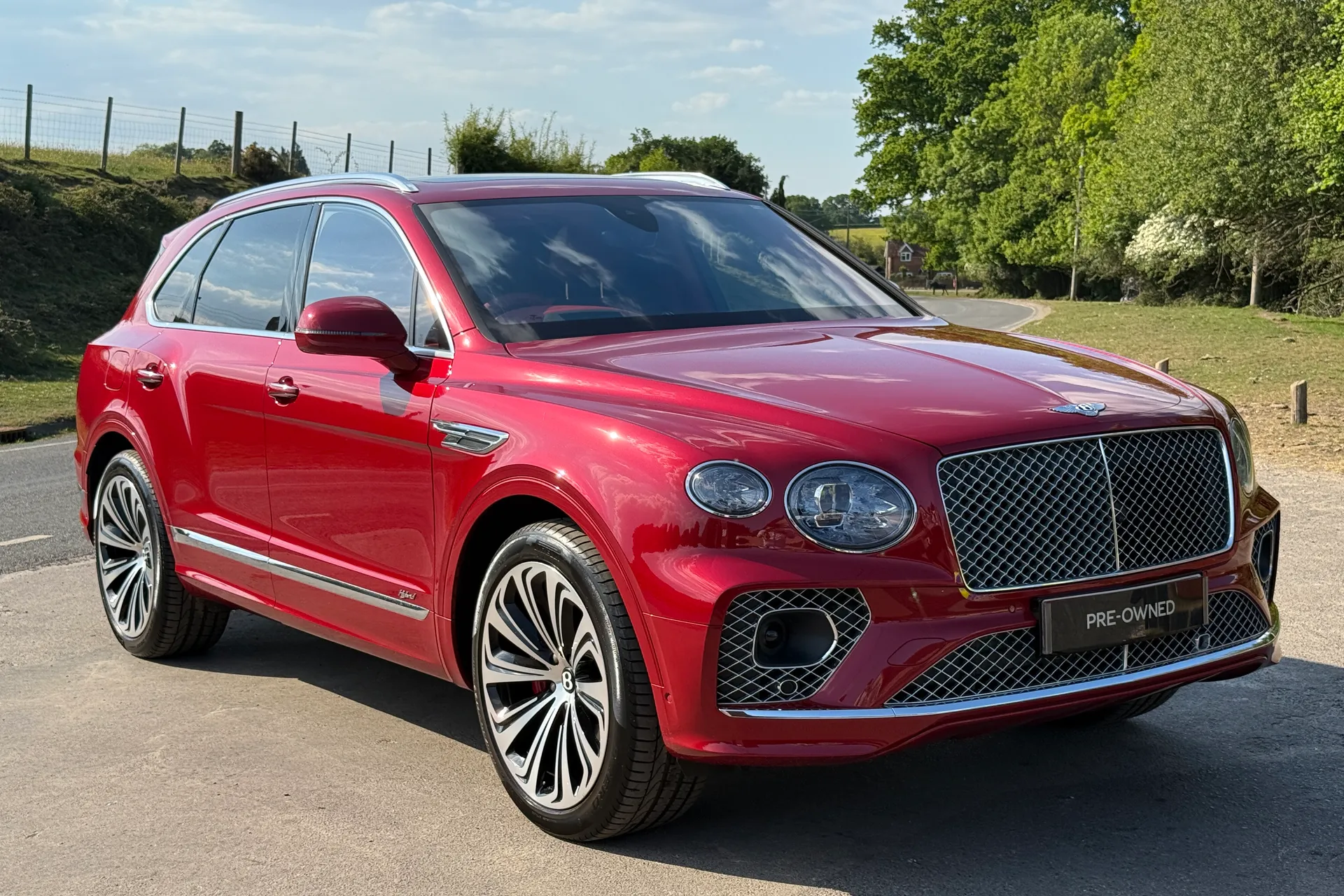 Bentley BENTAYGA thumbnail image number 12