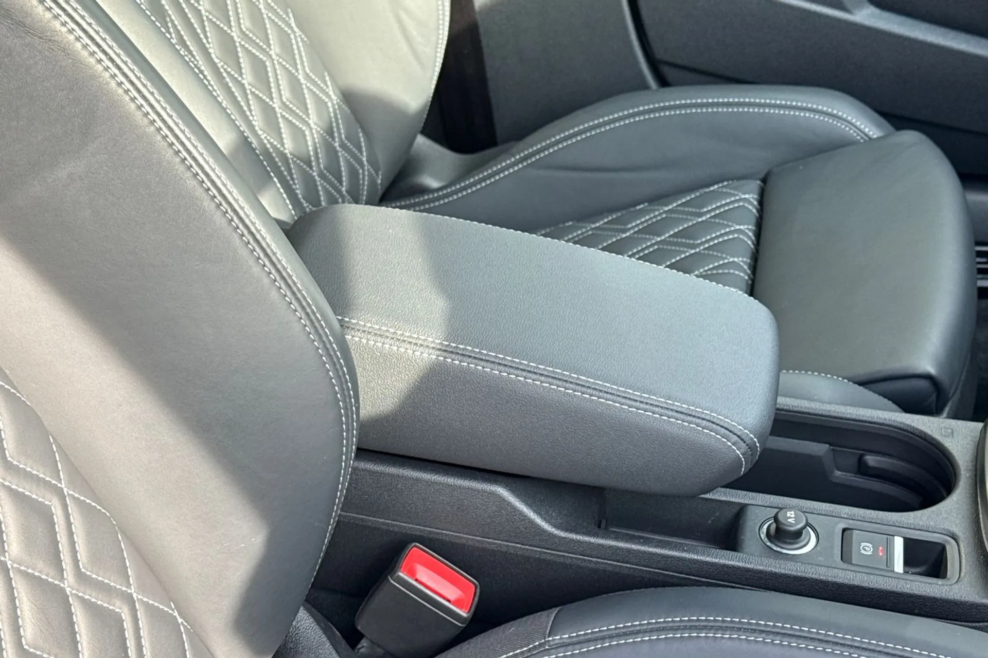 Audi A3 thumbnail image number 14