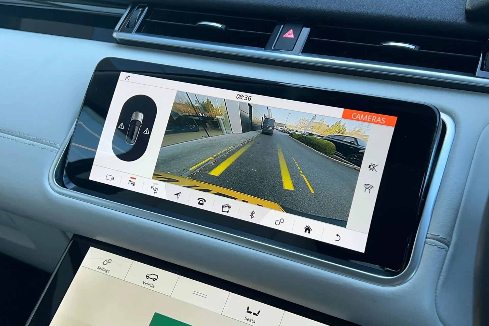 LAND ROVER RANGE ROVER VELAR thumbnail image number 5
