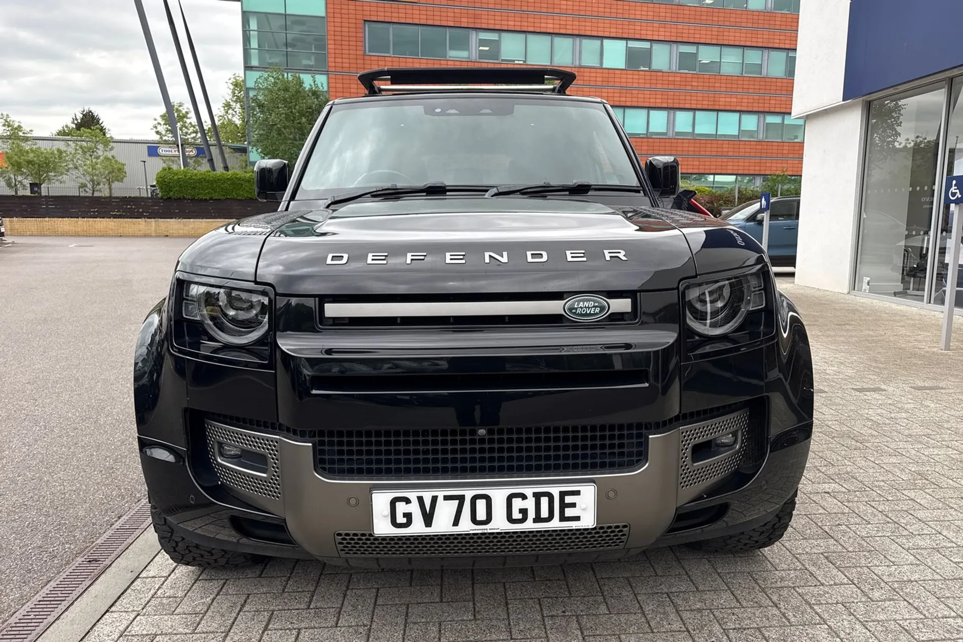 LAND ROVER DEFENDER thumbnail image number 13