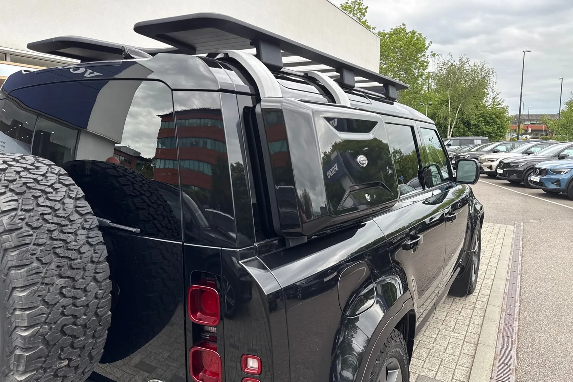 LAND ROVER DEFENDER thumbnail image number 15