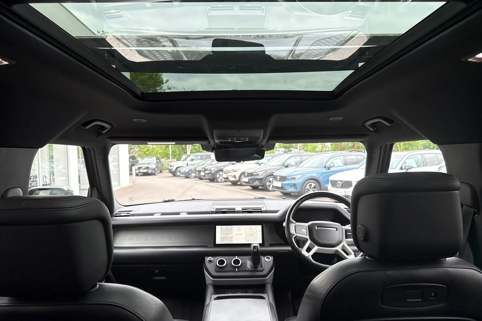 LAND ROVER DEFENDER thumbnail image number 22