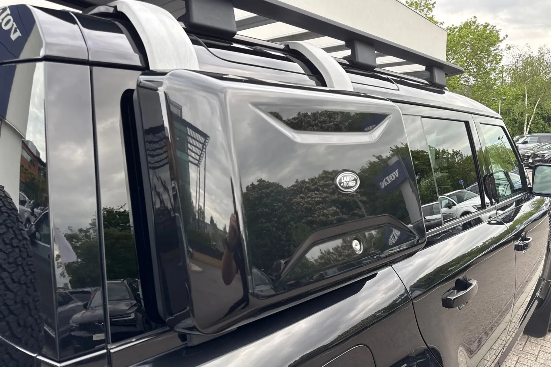LAND ROVER DEFENDER thumbnail image number 17