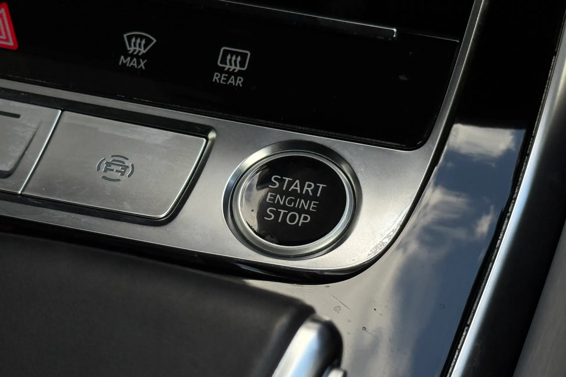 Audi Q8 thumbnail image number 26