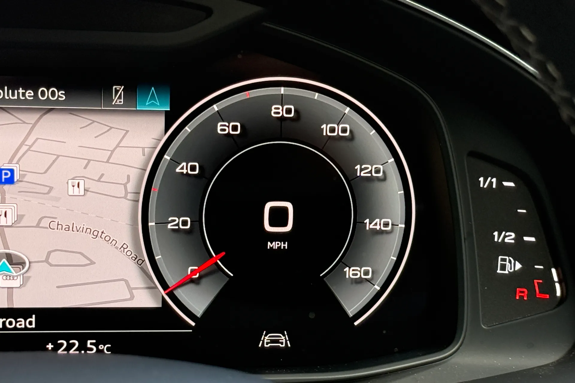 Audi Q8 thumbnail image number 11