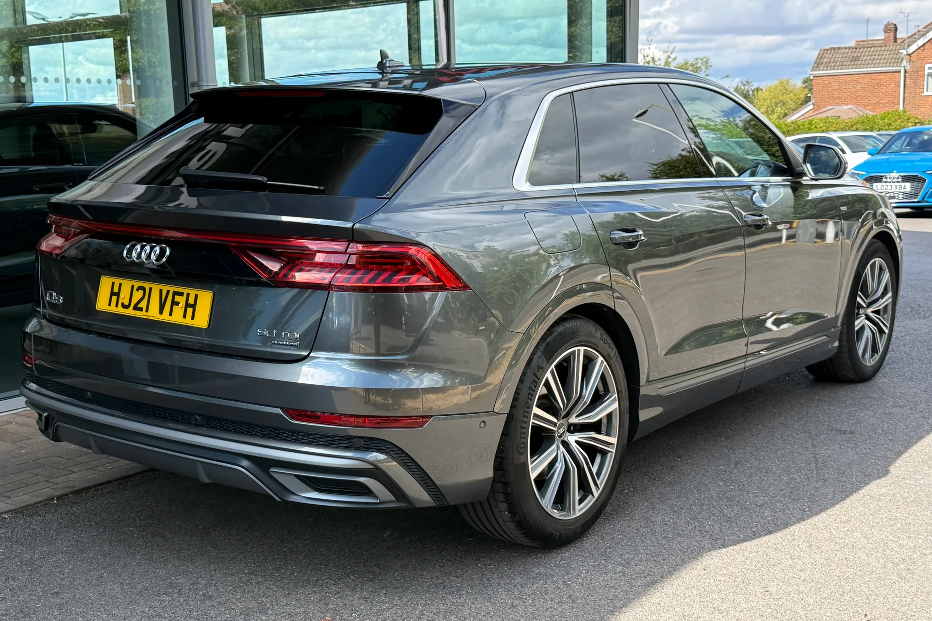 Audi Q8 thumbnail image number 60