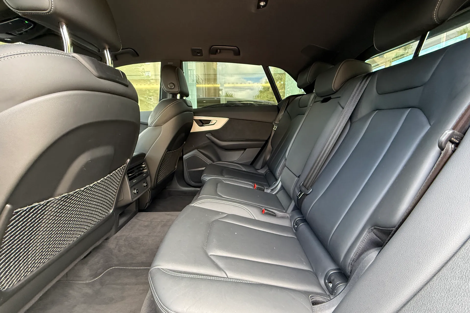 Audi Q8 thumbnail image number 55