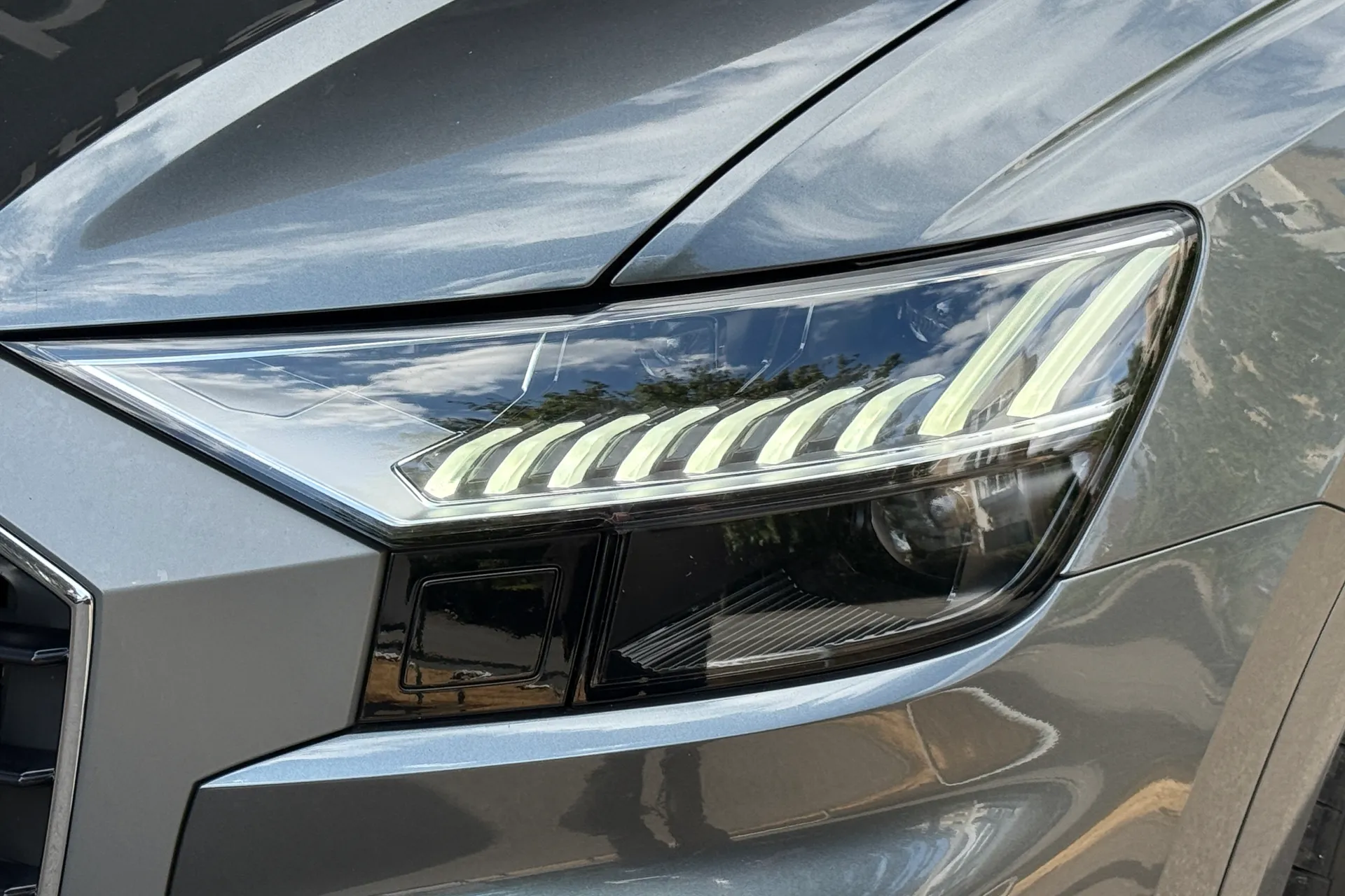 Audi Q8 thumbnail image number 58