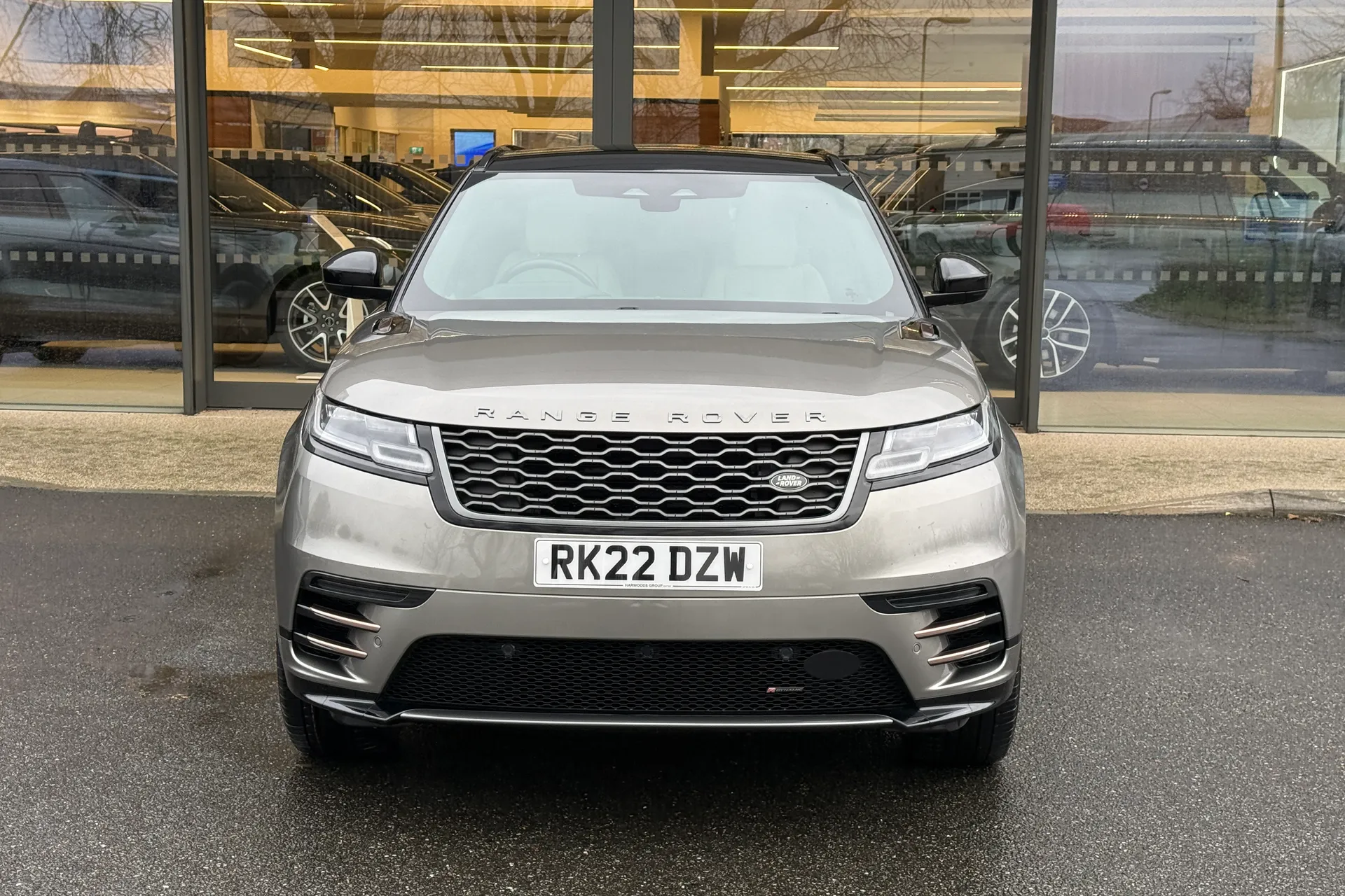 LAND ROVER RANGE ROVER VELAR thumbnail image number 6