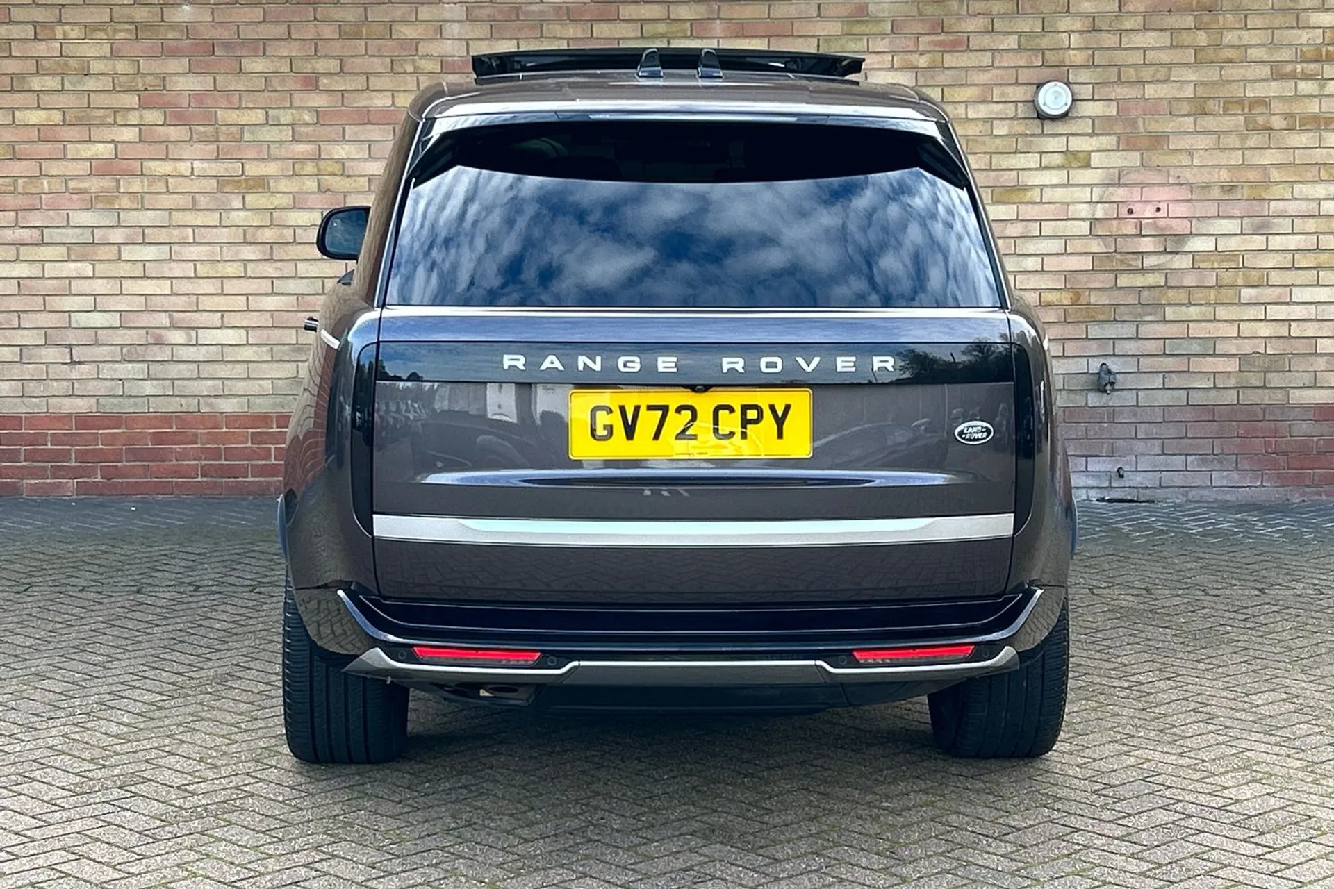 LAND ROVER RANGE ROVER thumbnail image number 9