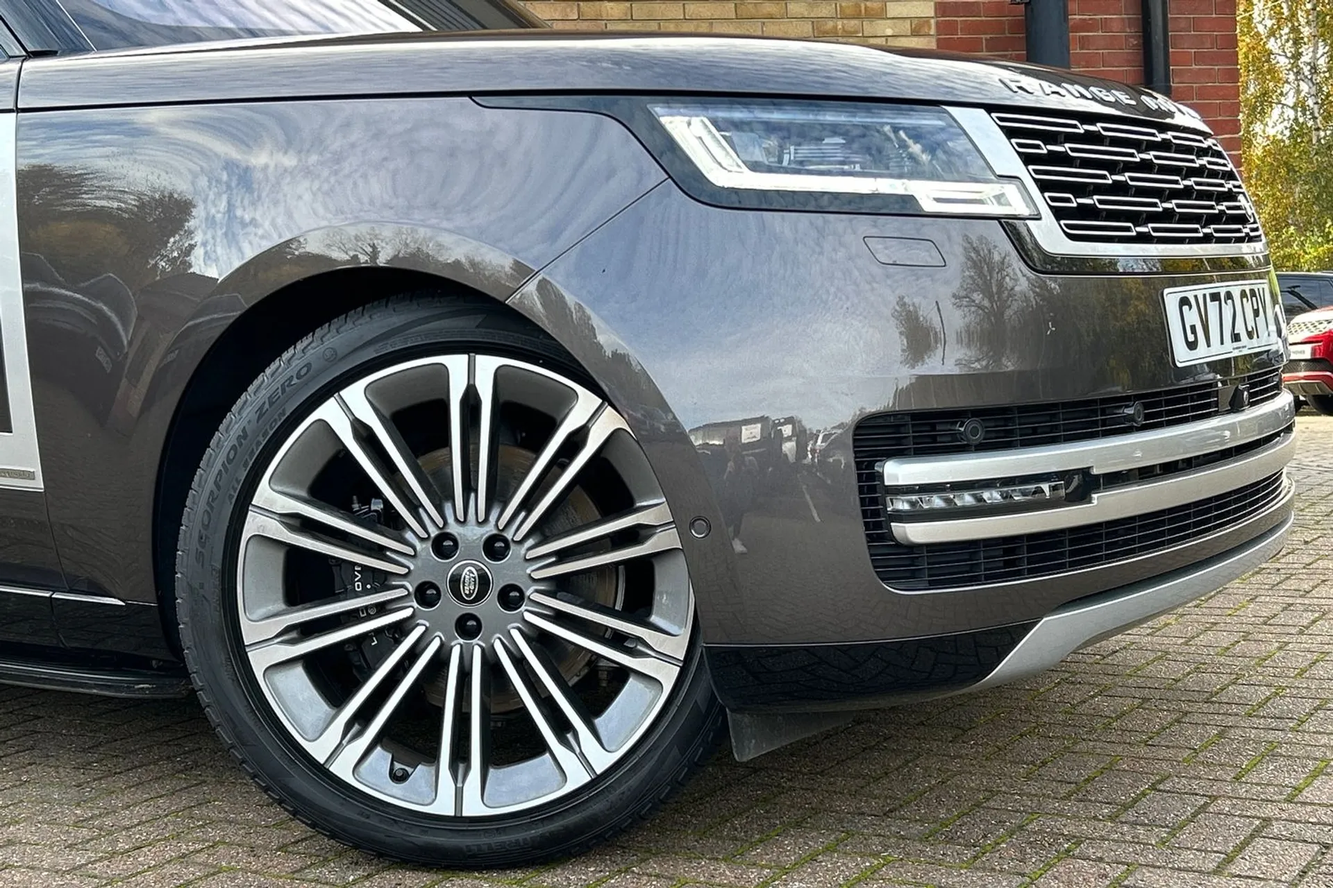 LAND ROVER RANGE ROVER thumbnail image number 7