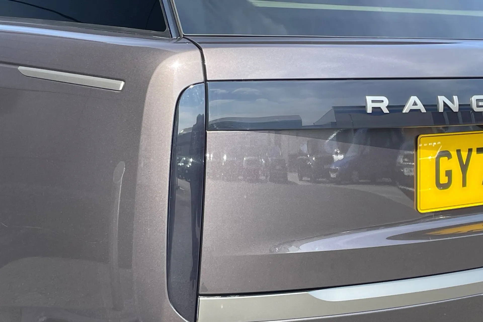 LAND ROVER RANGE ROVER thumbnail image number 35