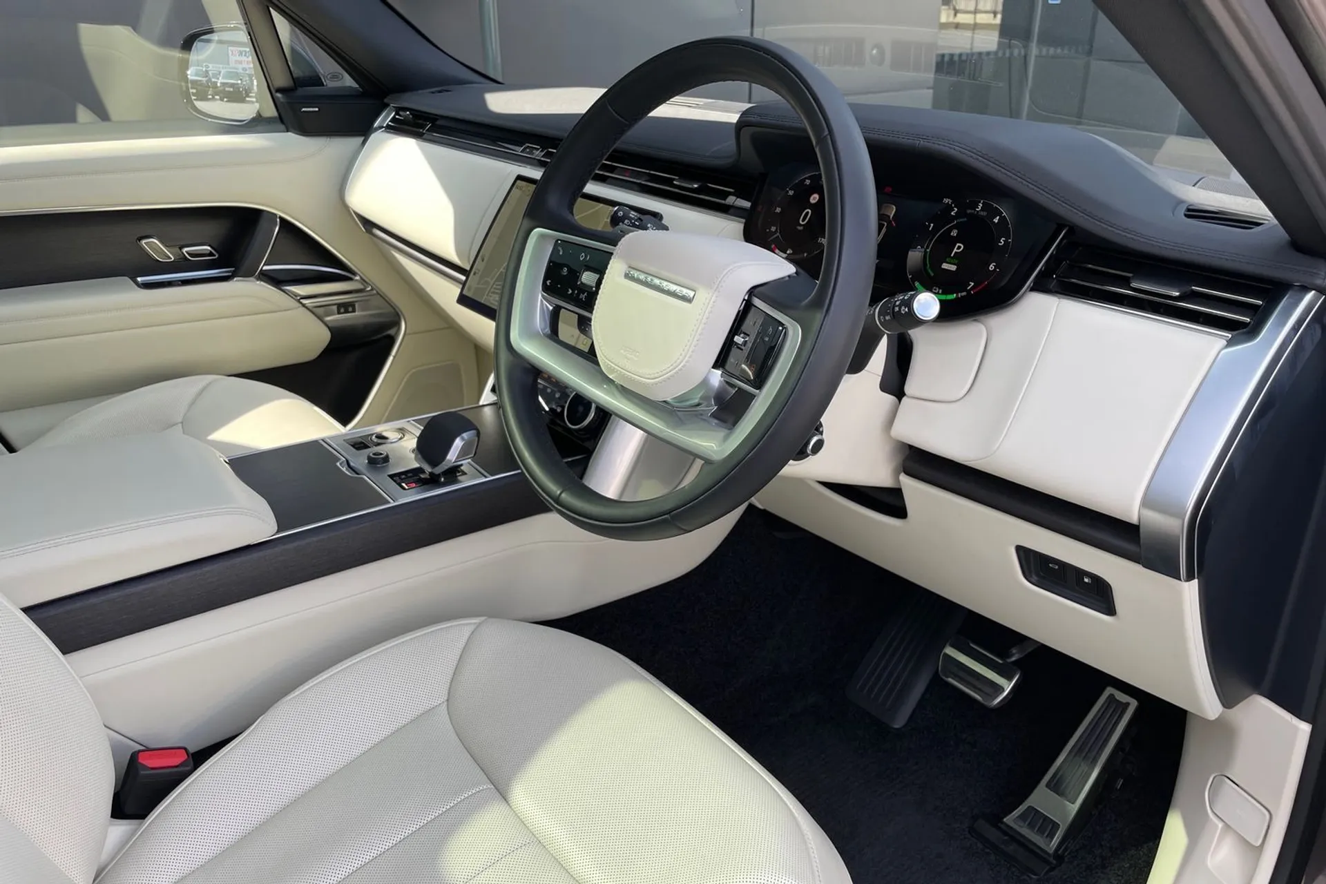 LAND ROVER RANGE ROVER thumbnail image number 20