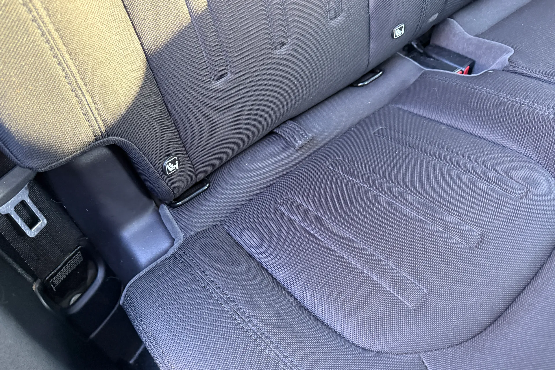 LAND ROVER Defender 110 thumbnail image number 38