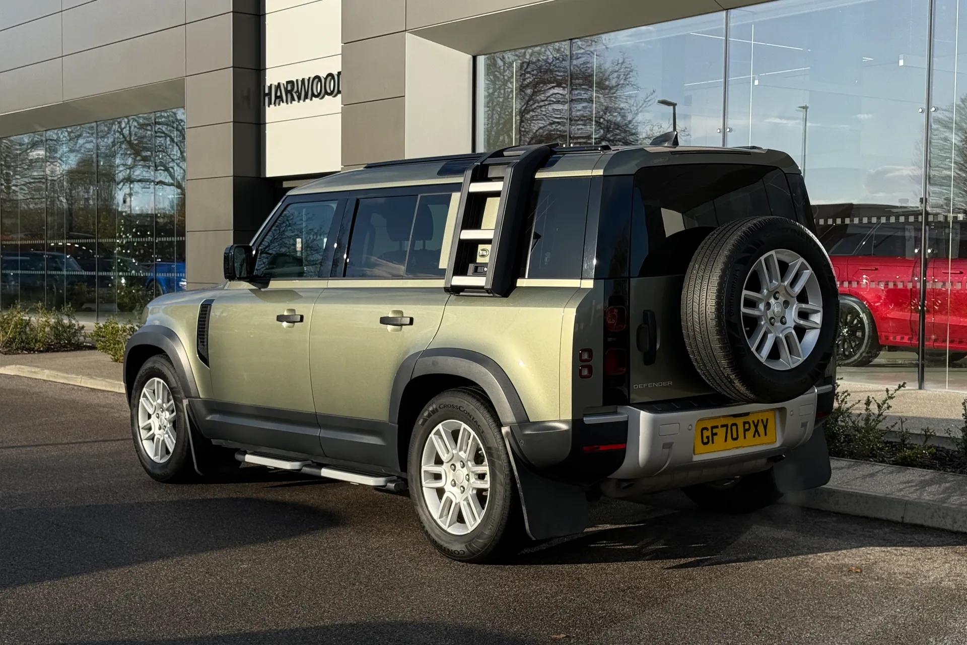 LAND ROVER Defender 110 thumbnail image number 15