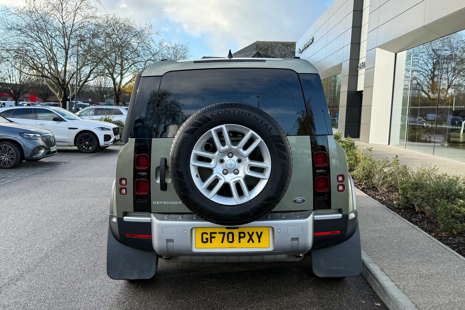 LAND ROVER Defender 110 thumbnail image number 14