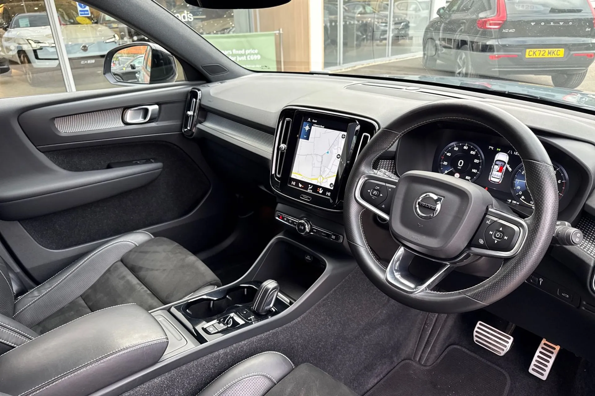 Volvo XC40 thumbnail image number 22