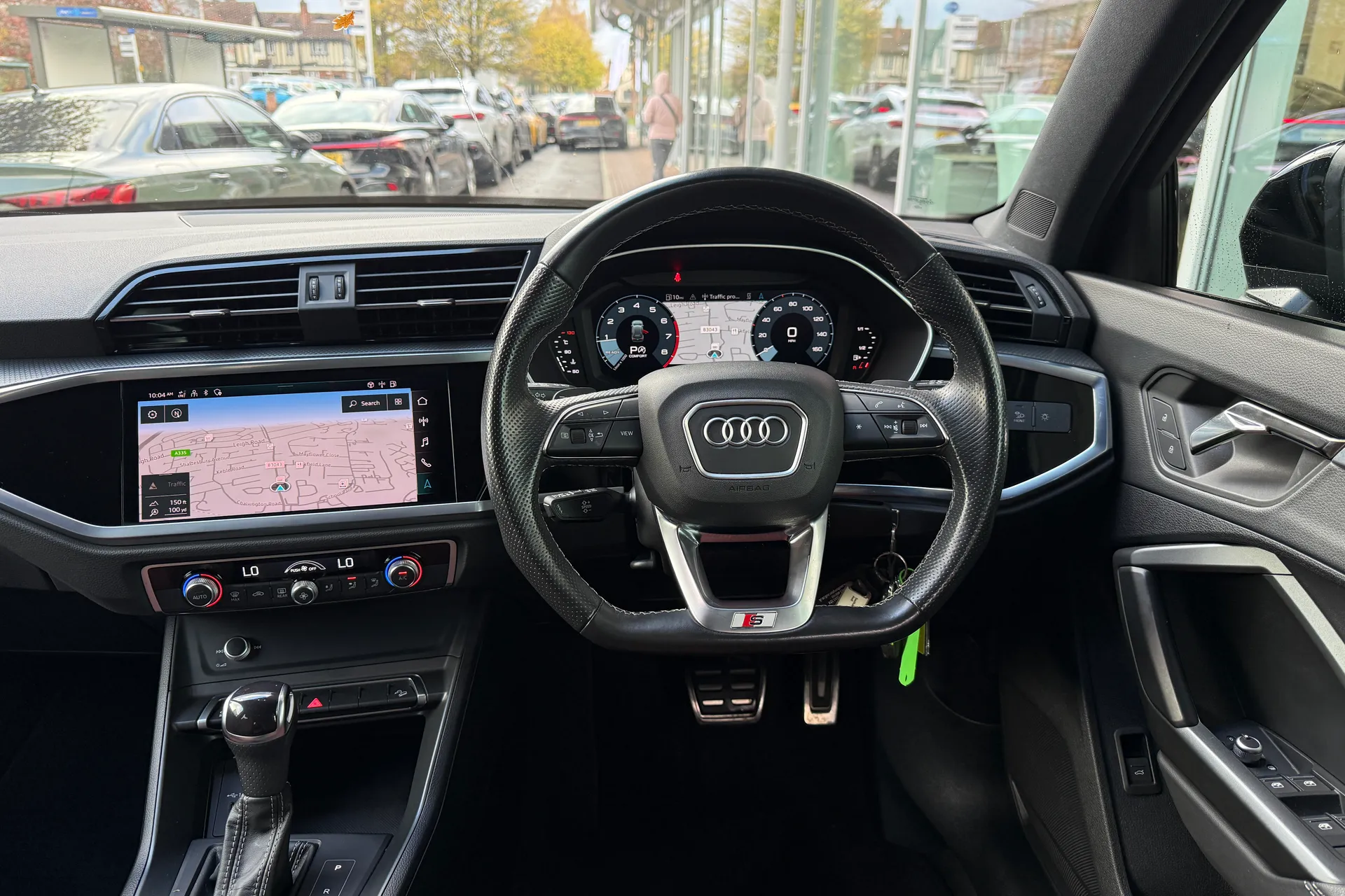 Audi Q3 thumbnail image number 43