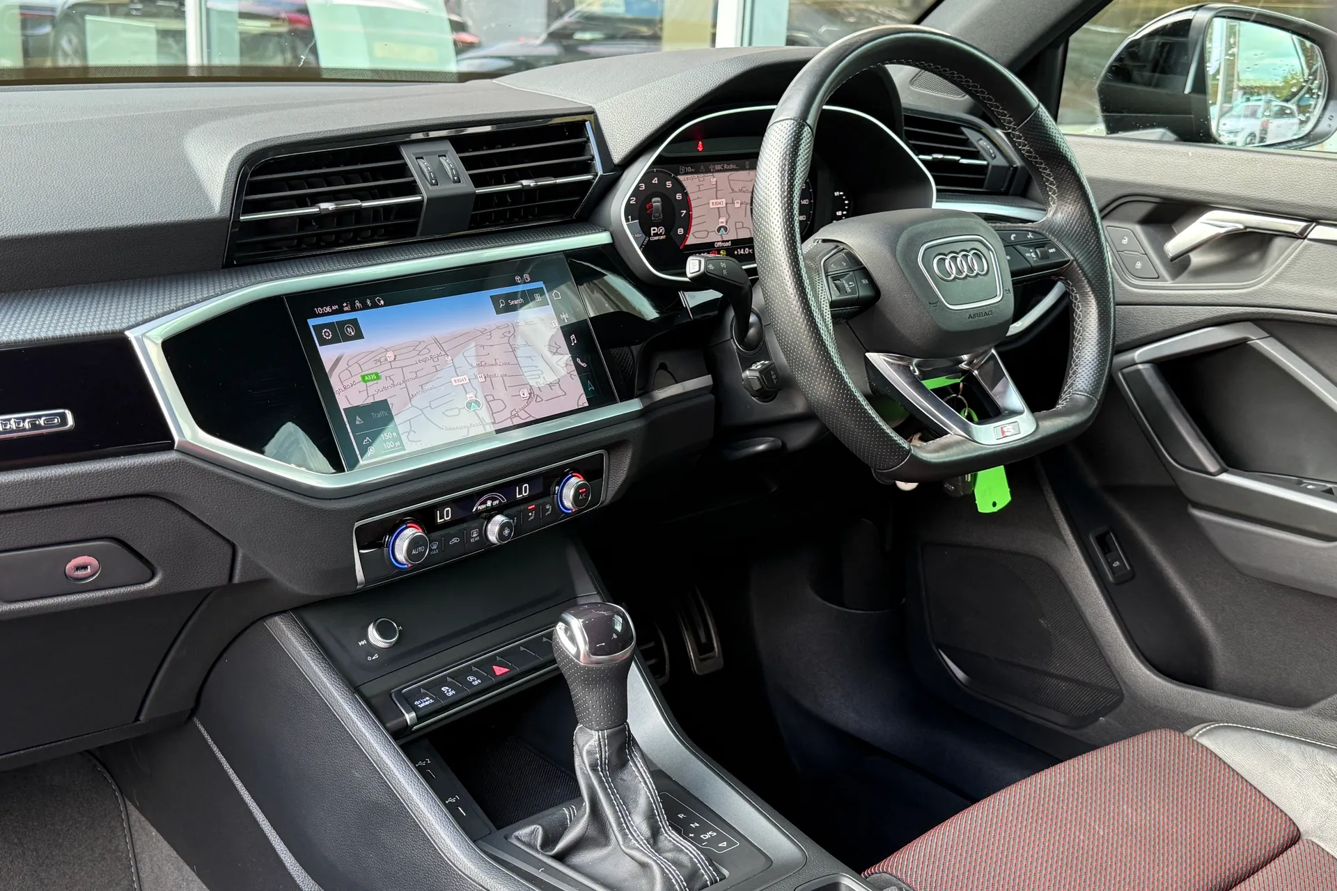 Audi Q3 thumbnail image number 62