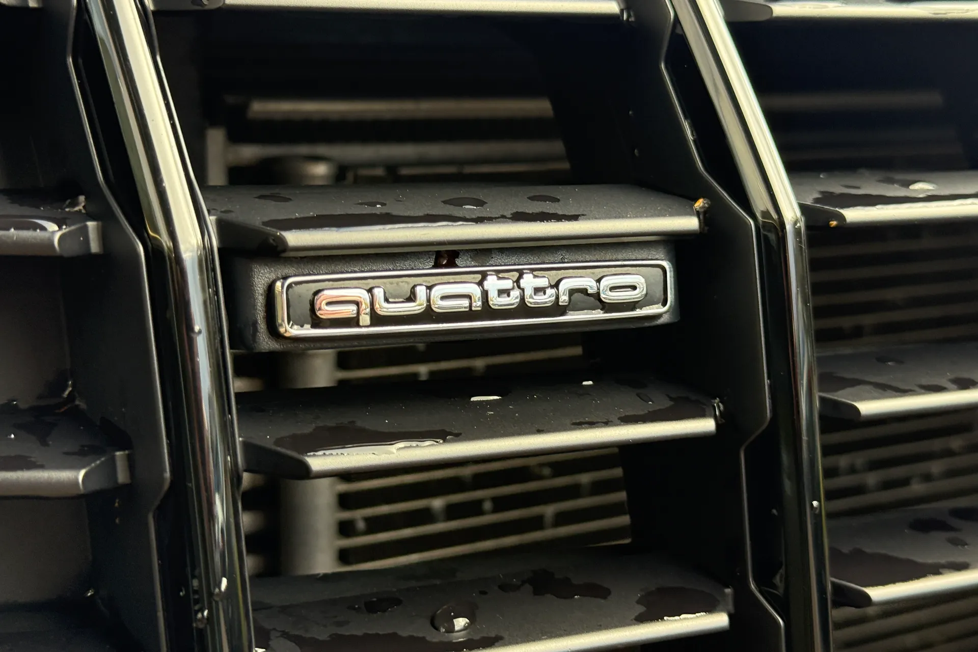 Audi Q3 thumbnail image number 65