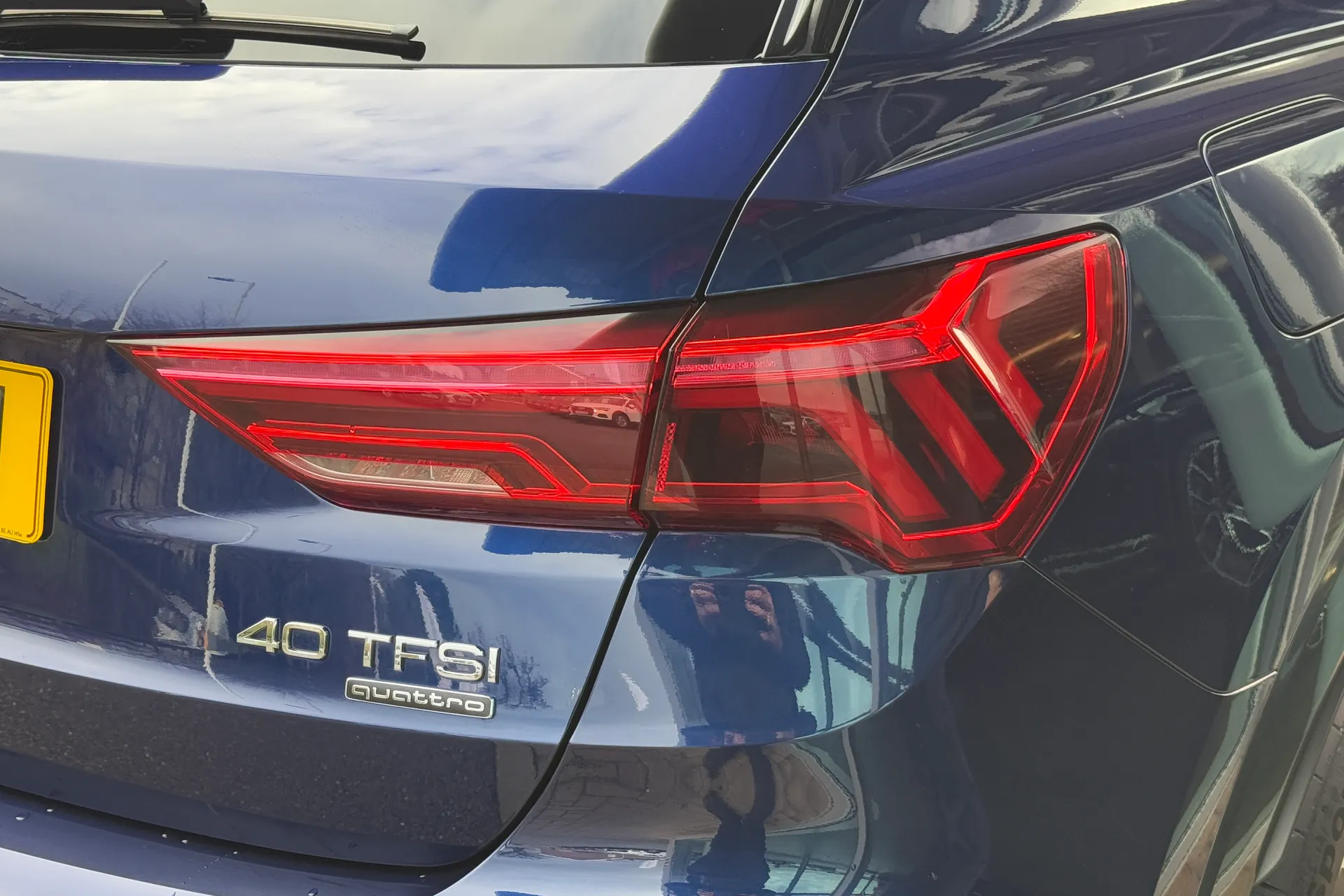 Audi Q3 thumbnail image number 40