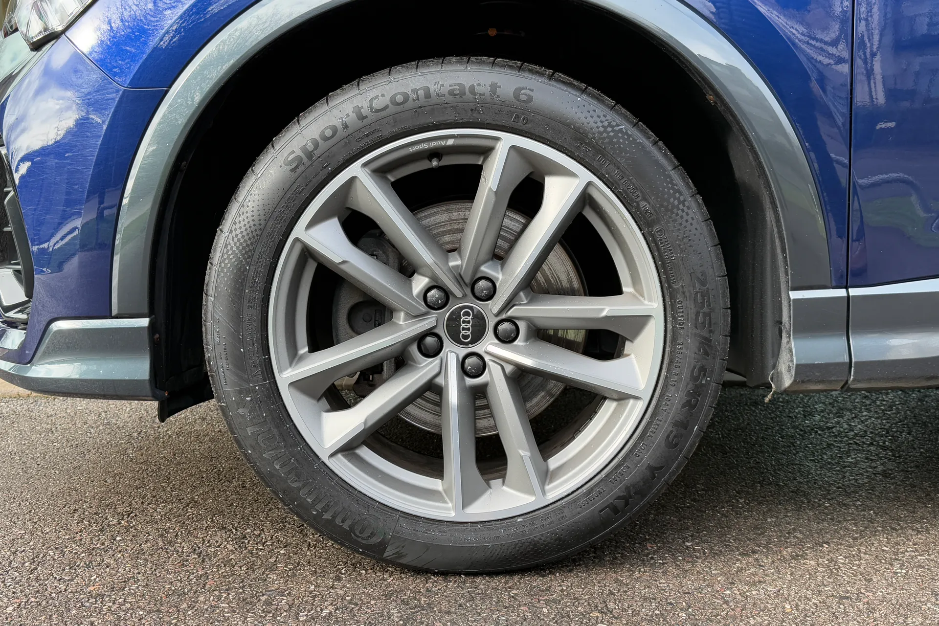 Audi Q3 thumbnail image number 7